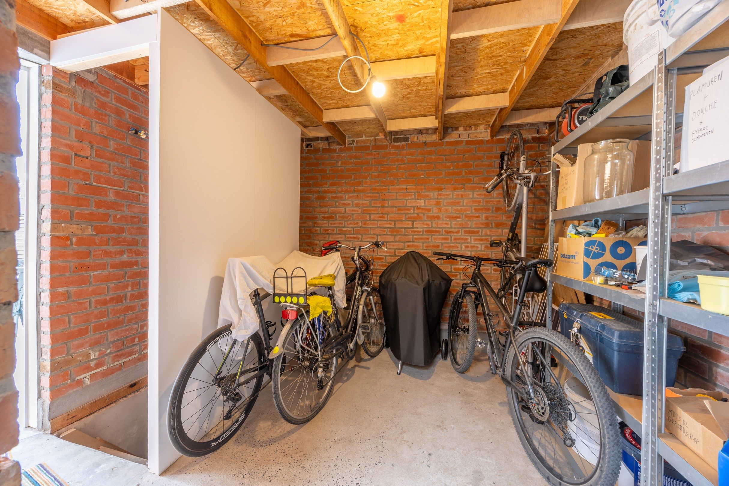 GERENOVEERDE WONING OP TOPLOCATIE!  foto 18