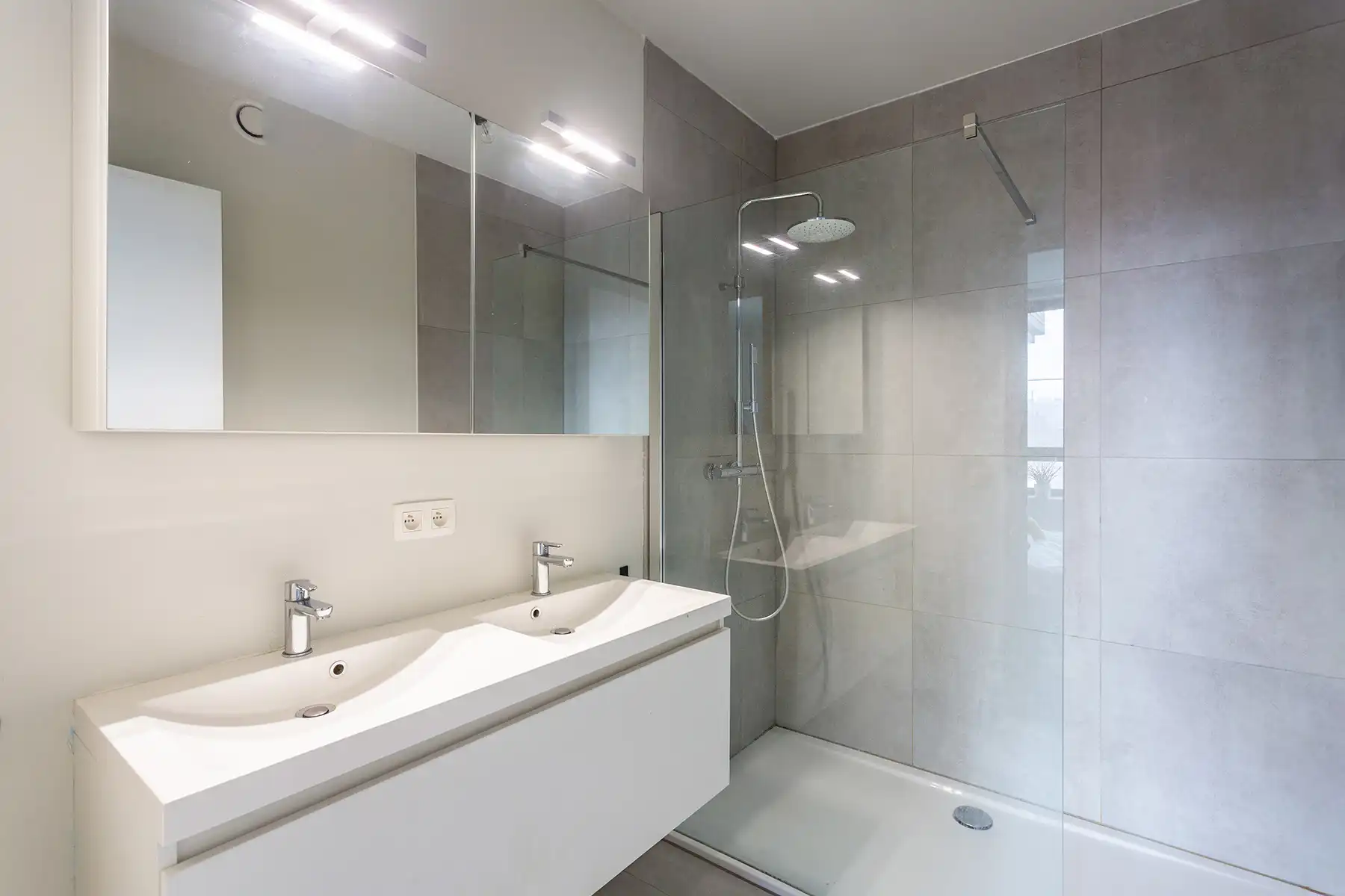 Trendy appartement bij de hippe wijk 't Eilandje. foto 16