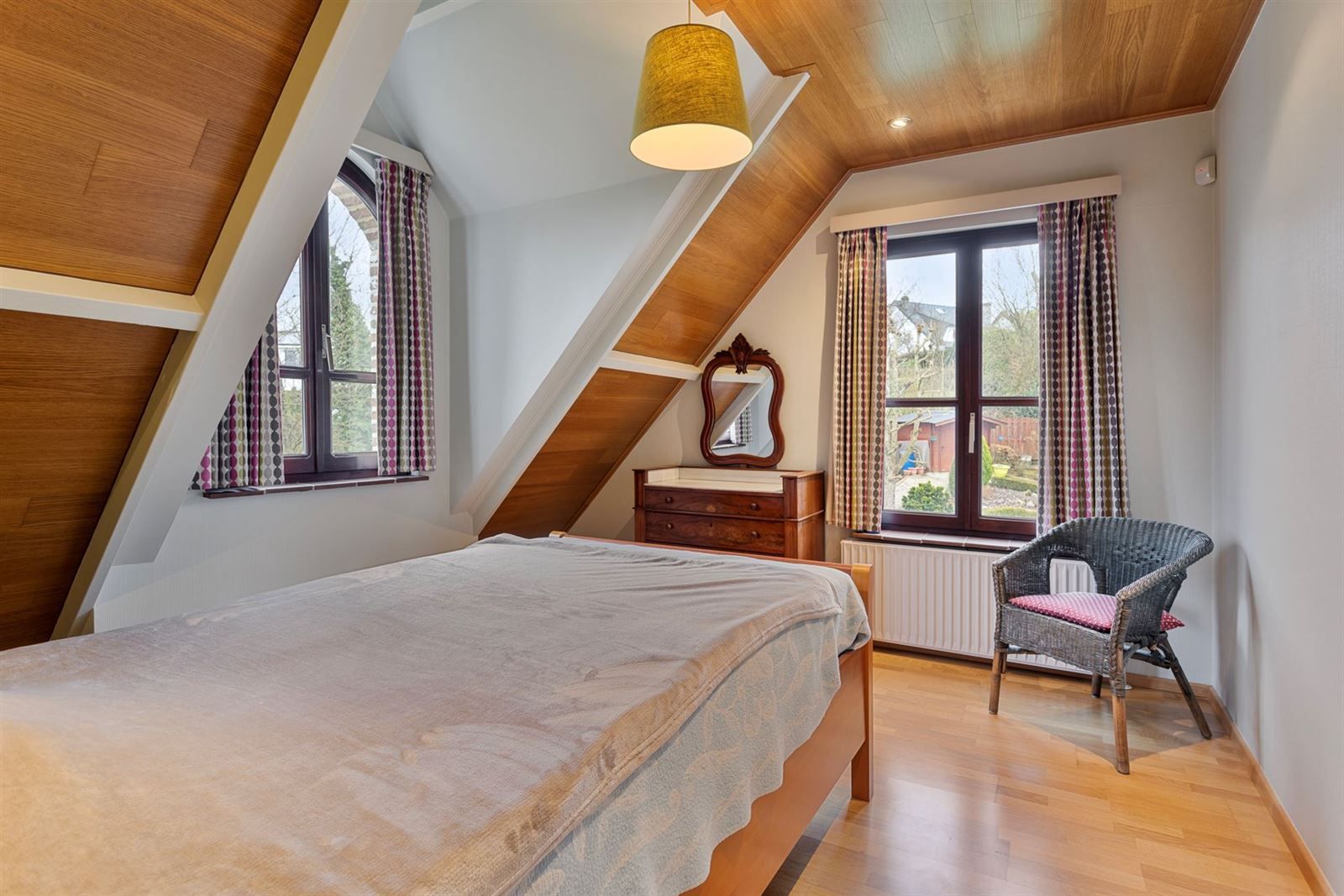 Karaktervolle viergevelwoning op 7a 49ca foto 22