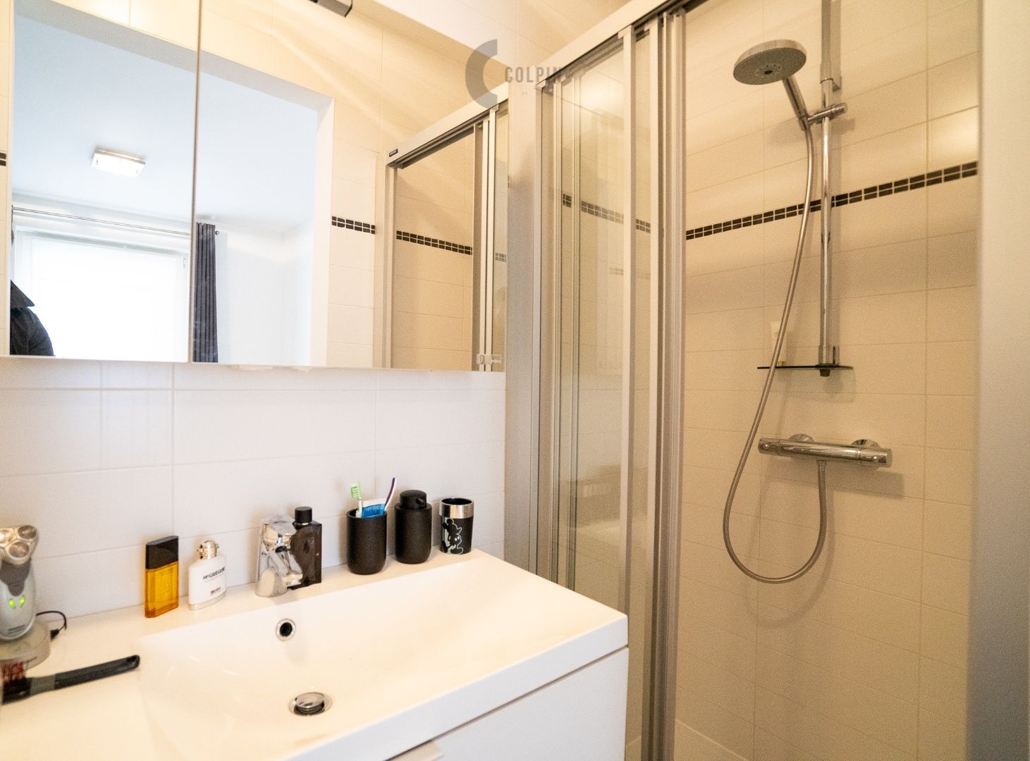 Instapklare duplex gelegen in een zijstraat van de Dumortierlaan foto 6