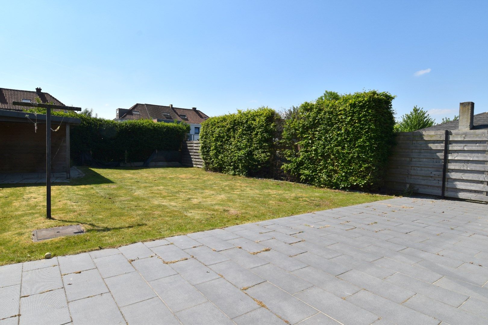 Gelijkvloerse woning met 4 slaapkamers en zuid-gerichte tuin te koop in Wevelgem foto 17