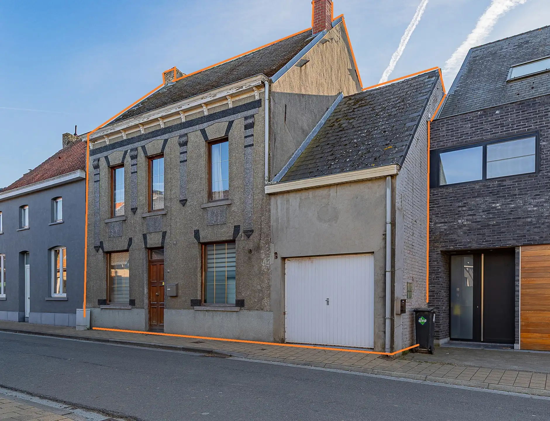 Hoofdfoto van de publicatie: EREMBDEGM schitterend renovatieproject met grote tuin/garage