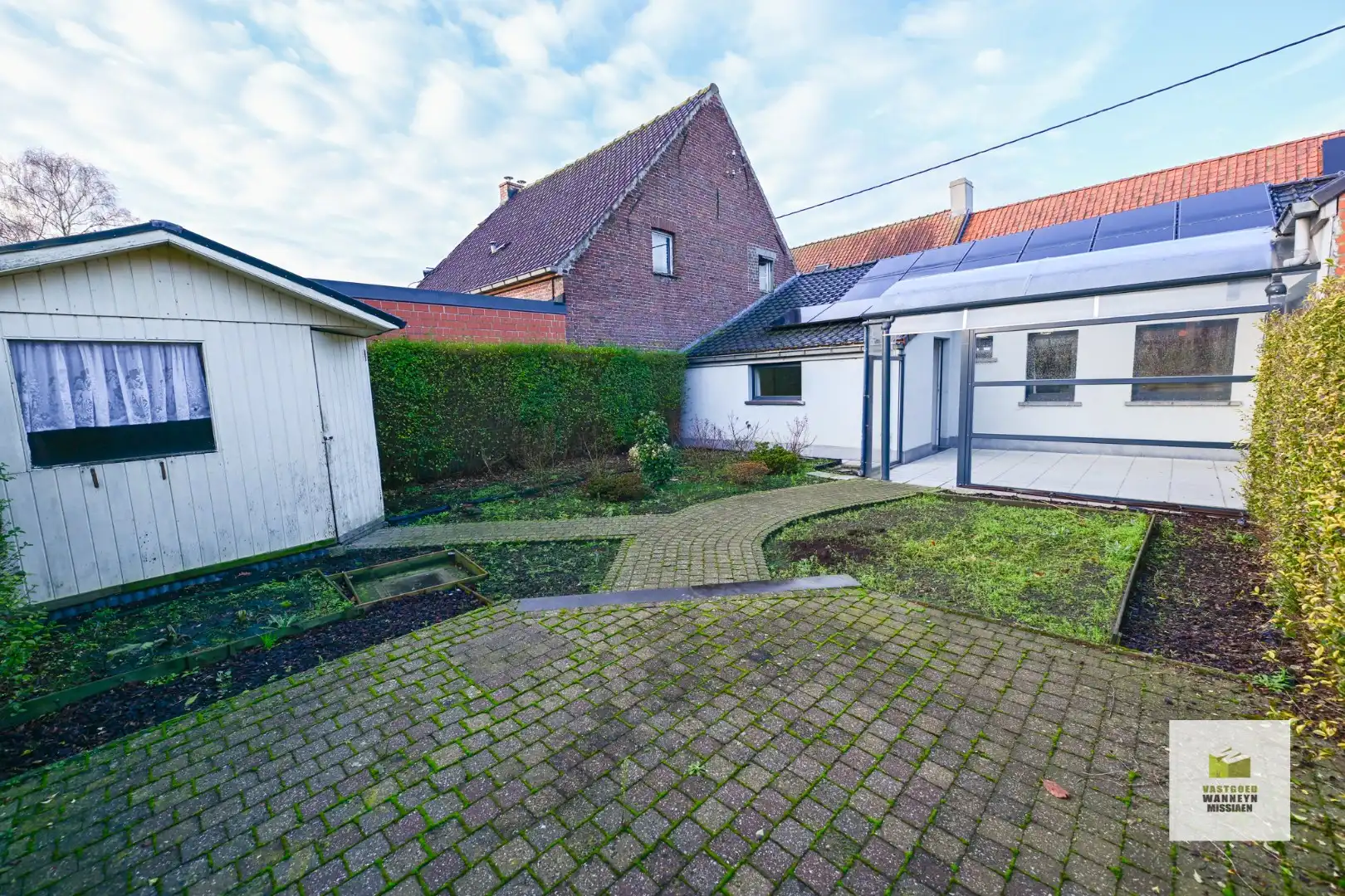Knusse woning met 1 slaapkamer, gezellige tuin, garage en parking foto 20