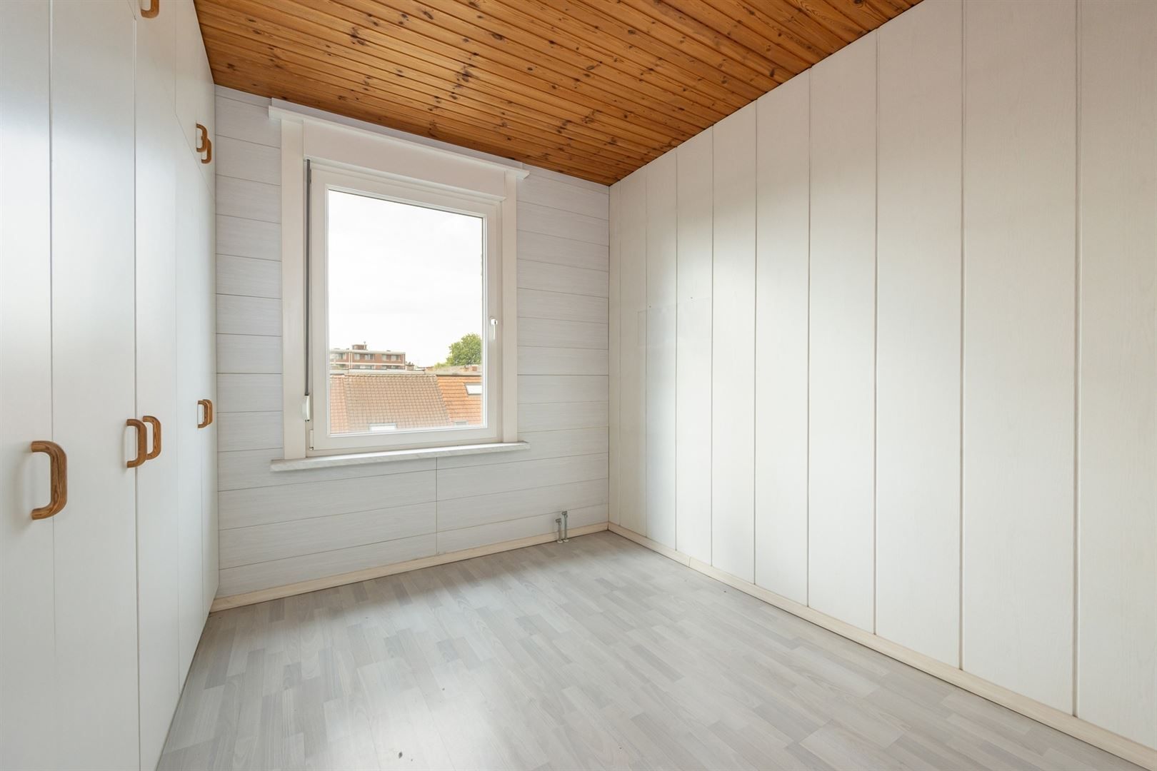 Leuke gezinswoning met 3 slaapkamers op centrale locatie foto 12