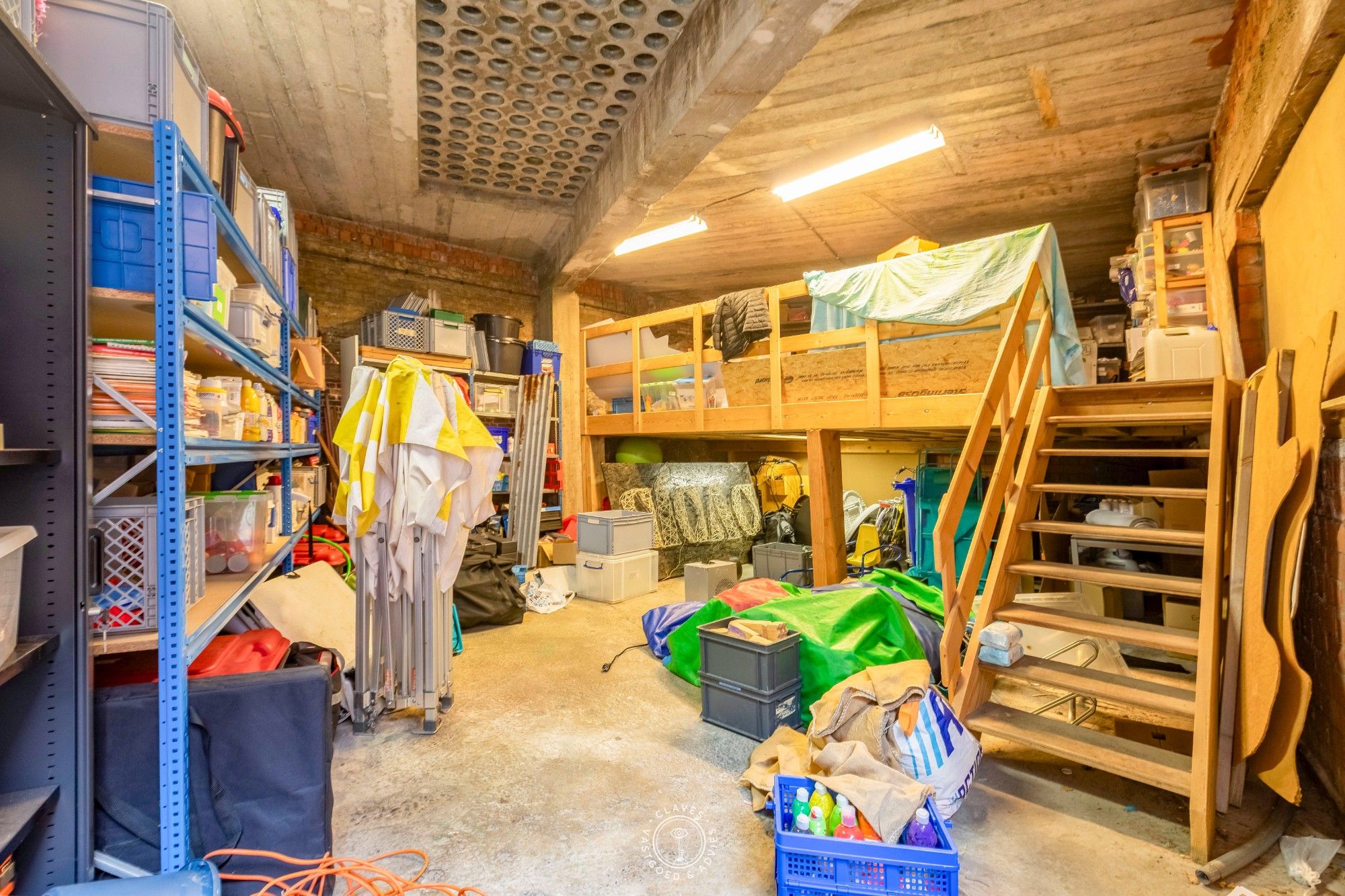 Welgelegen investeringseigendom met ruime driekamerappartementen foto 26