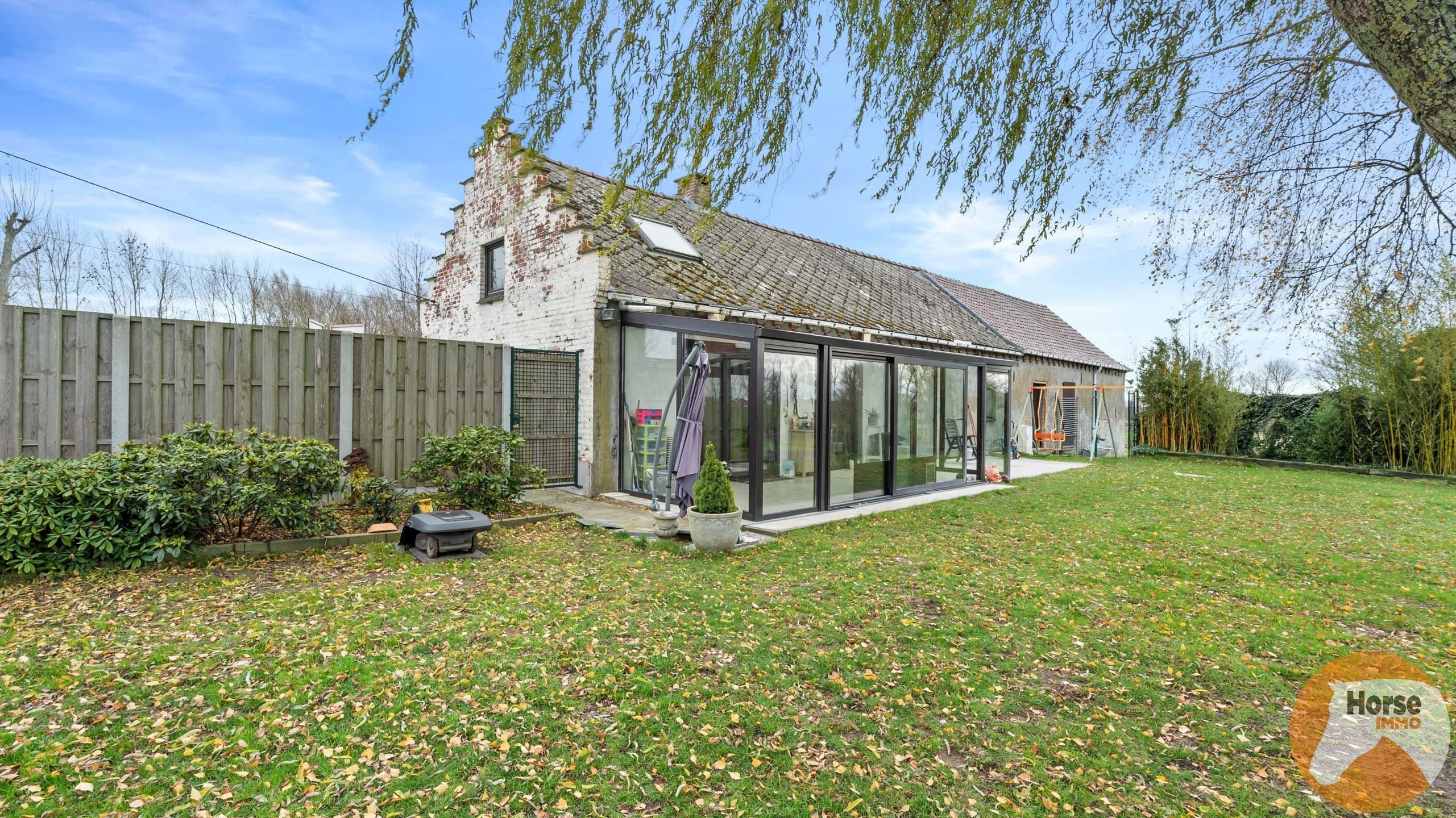 LIERDE - Hoeve met uniek uitzicht op +/-55are foto 10