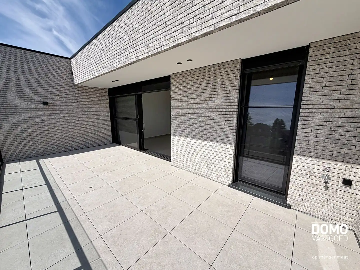 Exclusief high-end appartement met royaal terras te Hasselt (Kuringen) foto 6