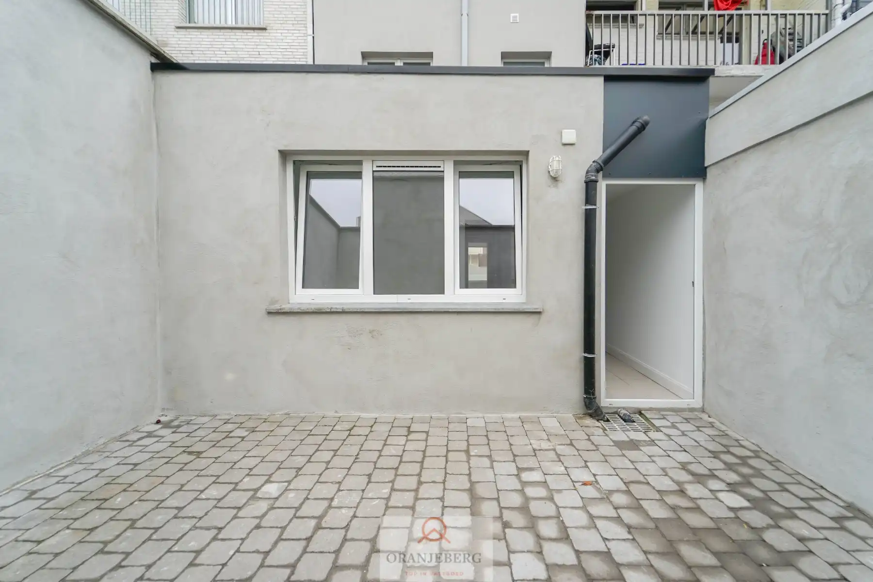 Laatste appartement op het gelijkvloers met koertje (18 m²) te Rooigemlaan ! foto 18