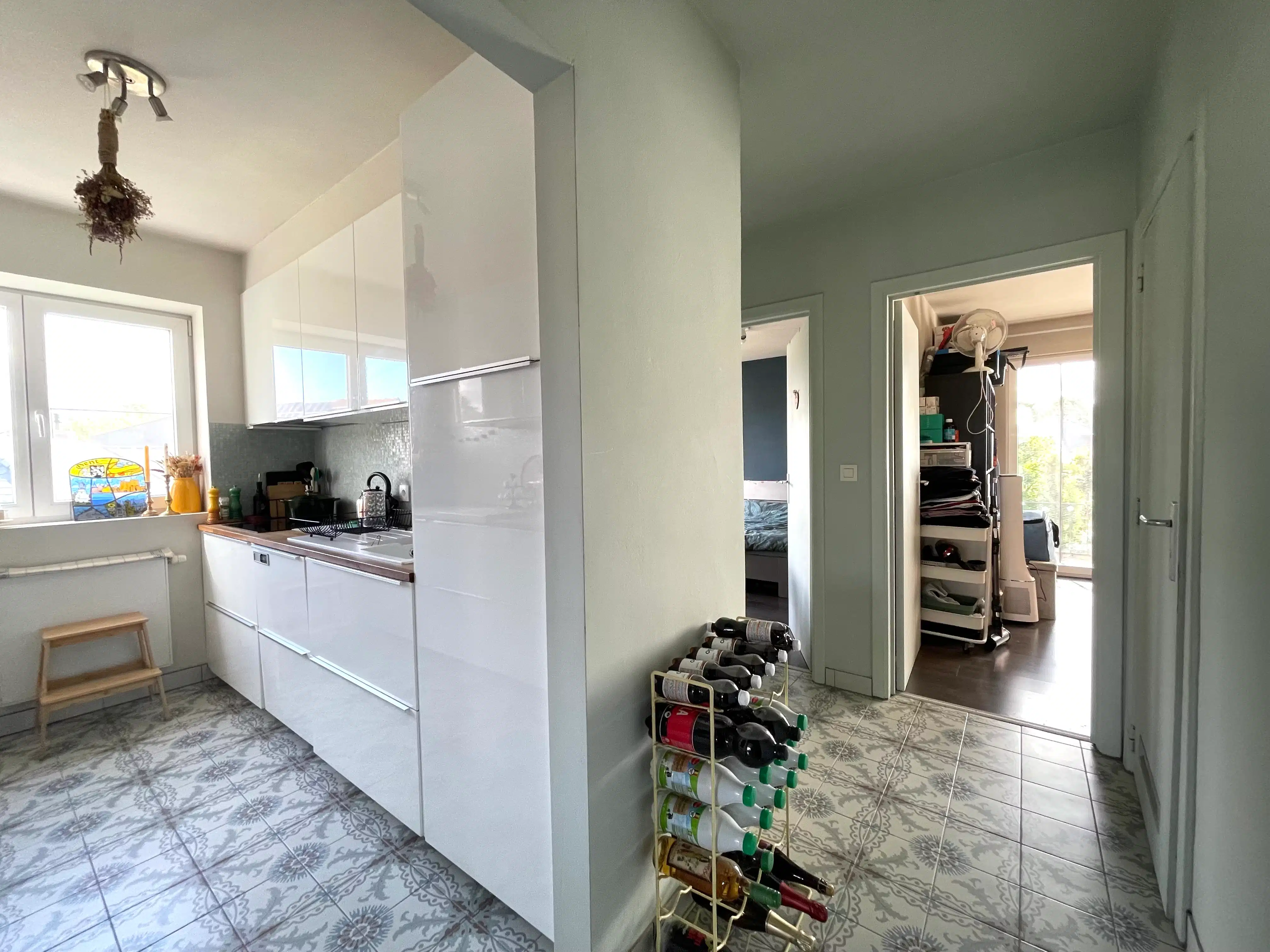 Instapklaar 2-slaapkamerappartement met garage in Wondelgem foto 6