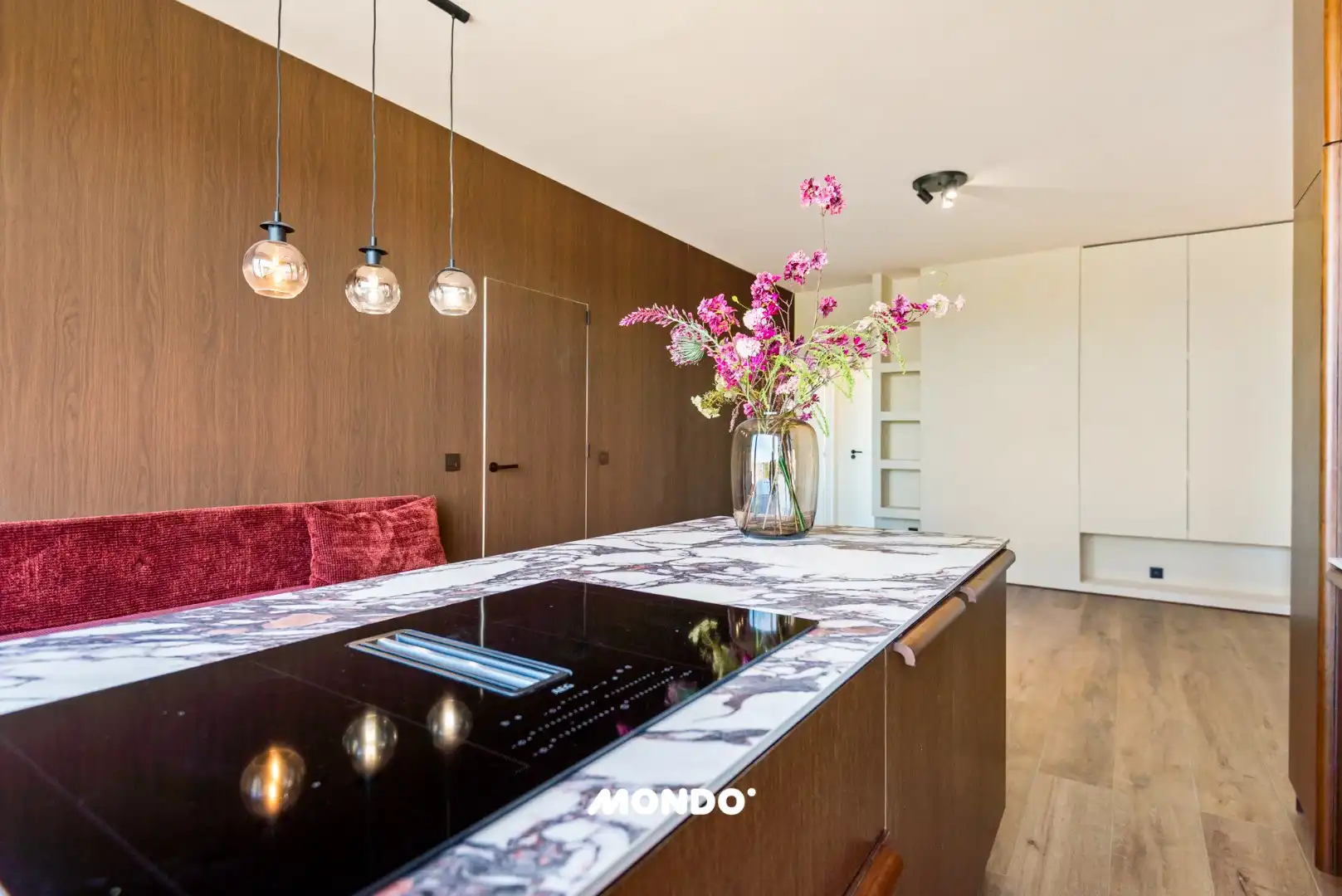 Exclusief appartement met panoramisch zicht op Antwerpen foto 5