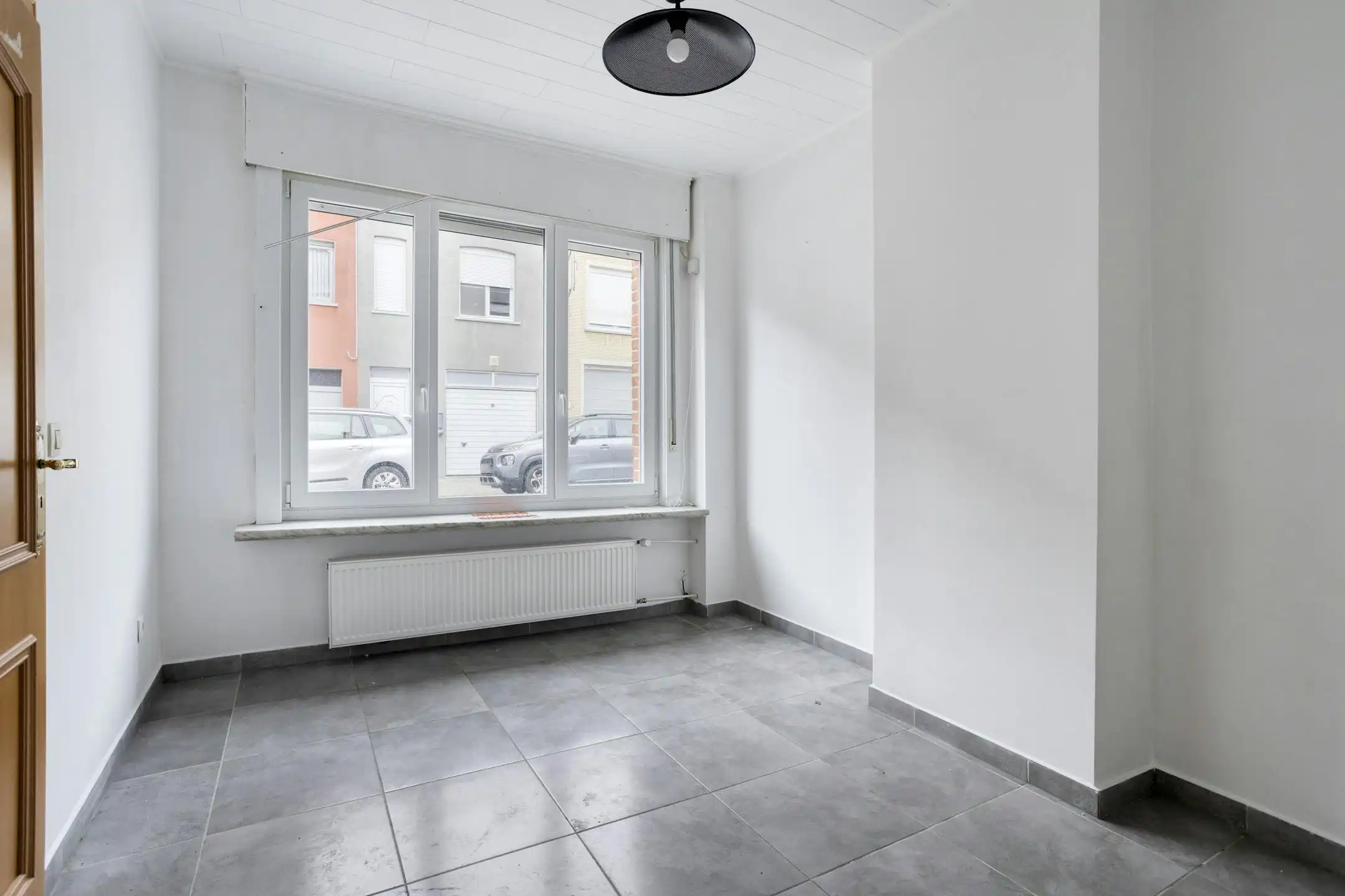 Huis met 5 slaapkamers te koop in het centrum van Roeselare foto 9