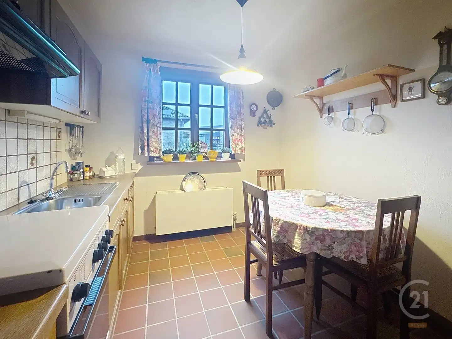 Alleenstaande woning met garage en tuin in Westende foto 6