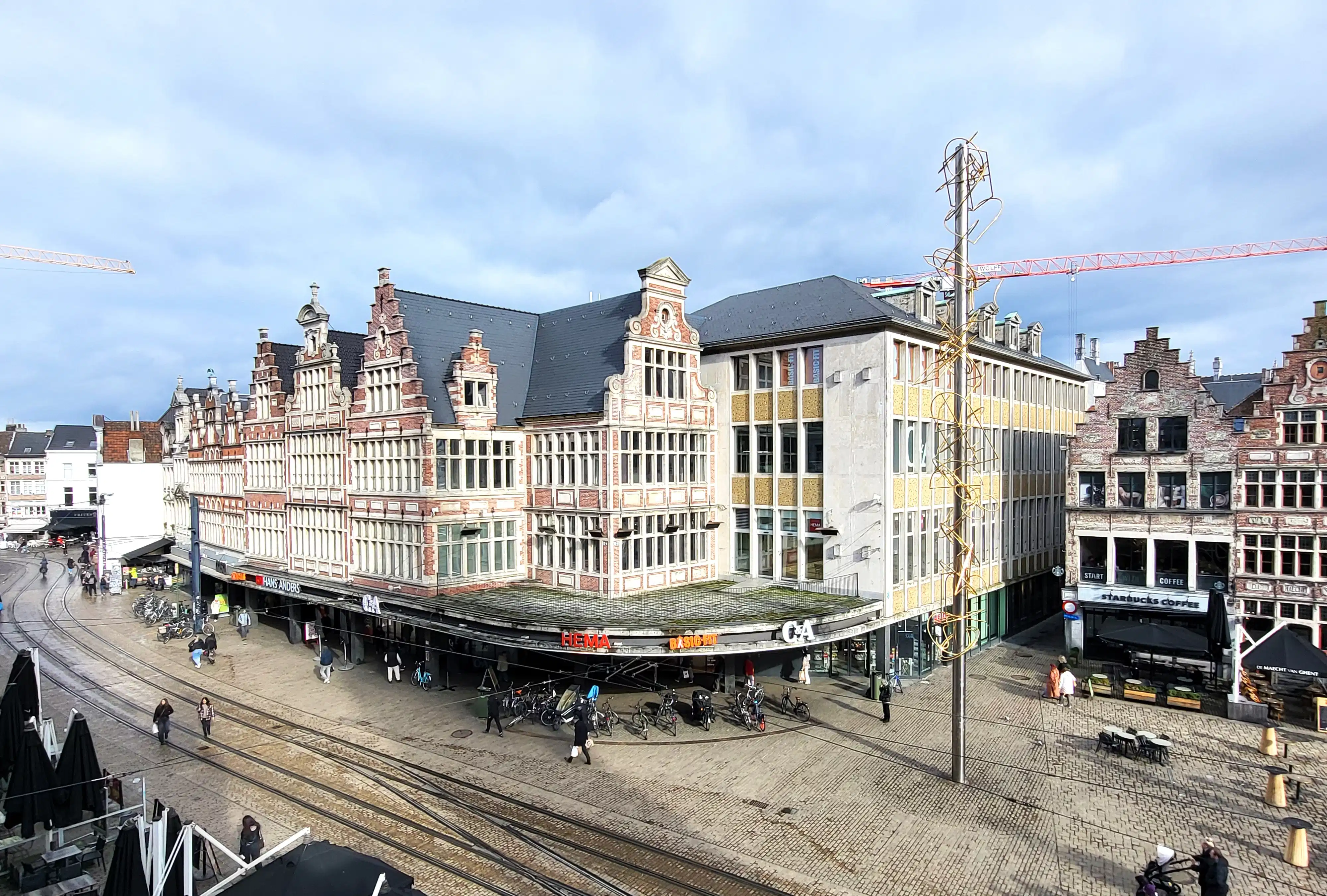 GERENOVEERD APPARTEMENT IN 2020 MET 1 SLAAPKAMER EN TERRAS, in het centrum van de Stad Gent. foto 3