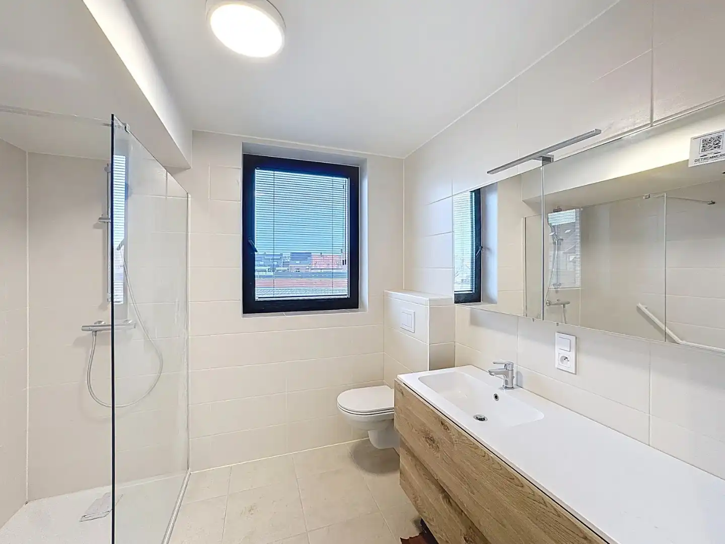 Ruim nieuwbouwappartement gelegen in het centrum foto 12