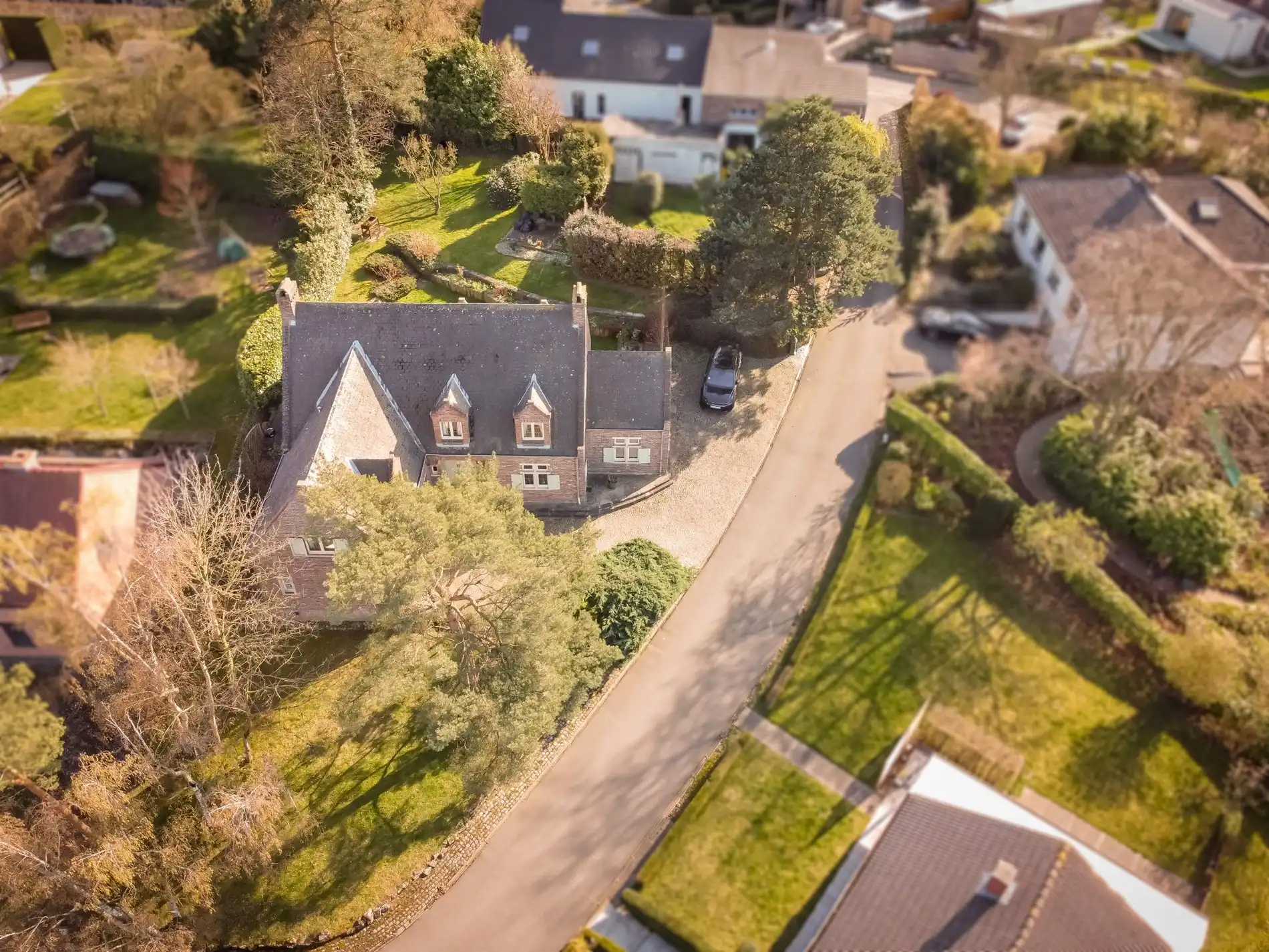 Hoofdfoto van de publicatie: Karaktervolle villa te Herent