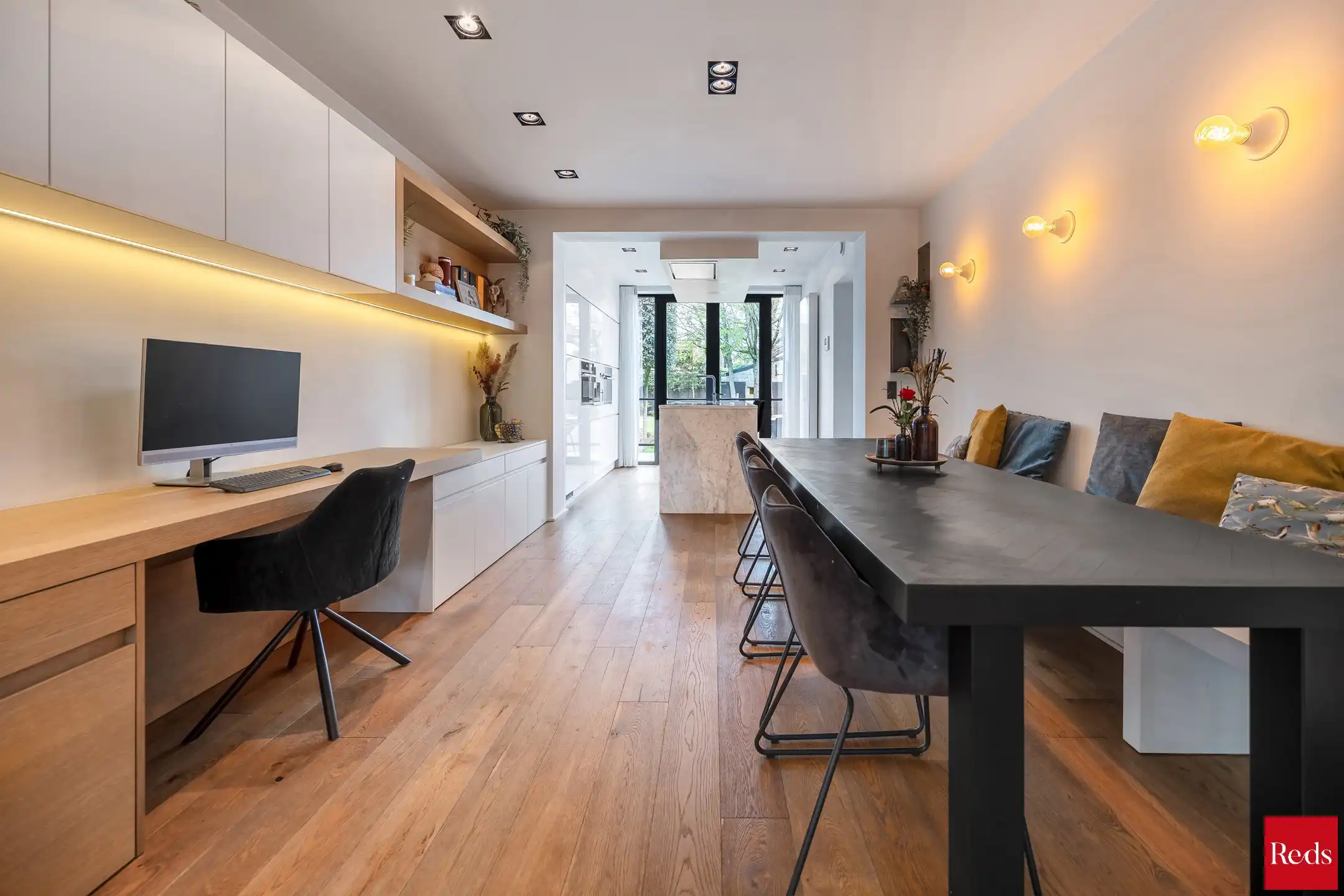Stijlvolle woning op groene toplocatie nabij het centrum foto 10