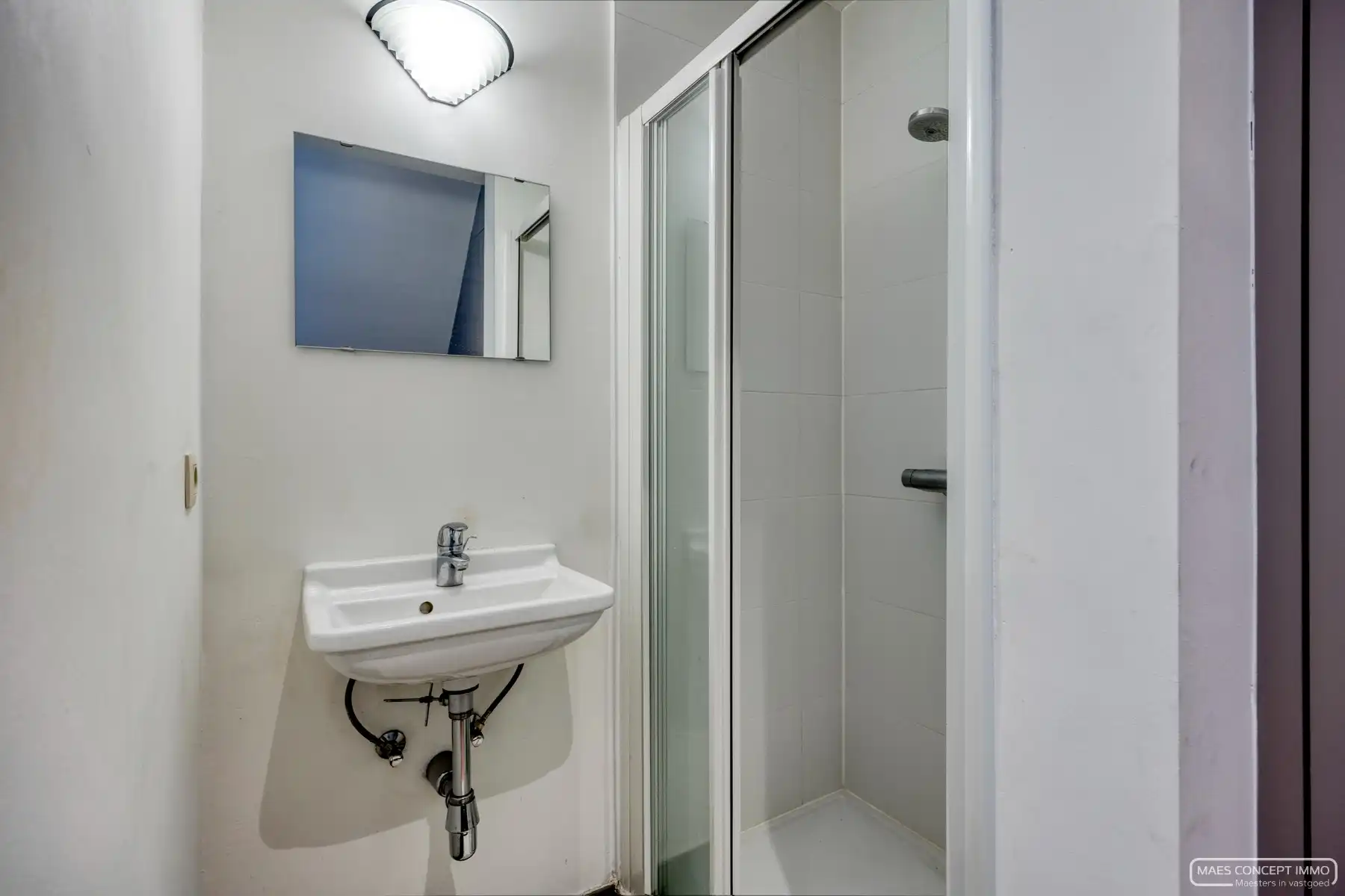 Duplex appartement te koop in Ingooigem met 2 slk, 2 badkamers en garage foto 9