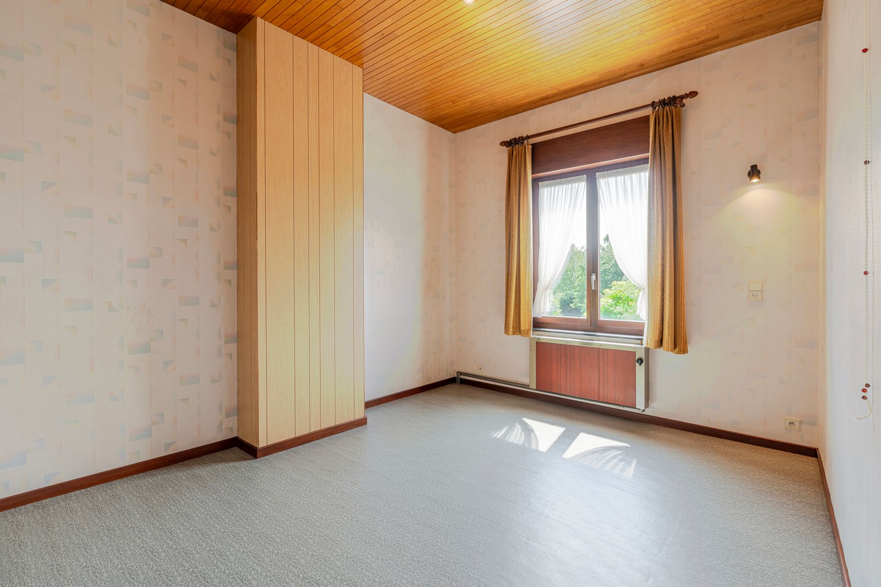 Burgerwoning met 4 slaapkamers en ruime tuin in Beigem foto 26