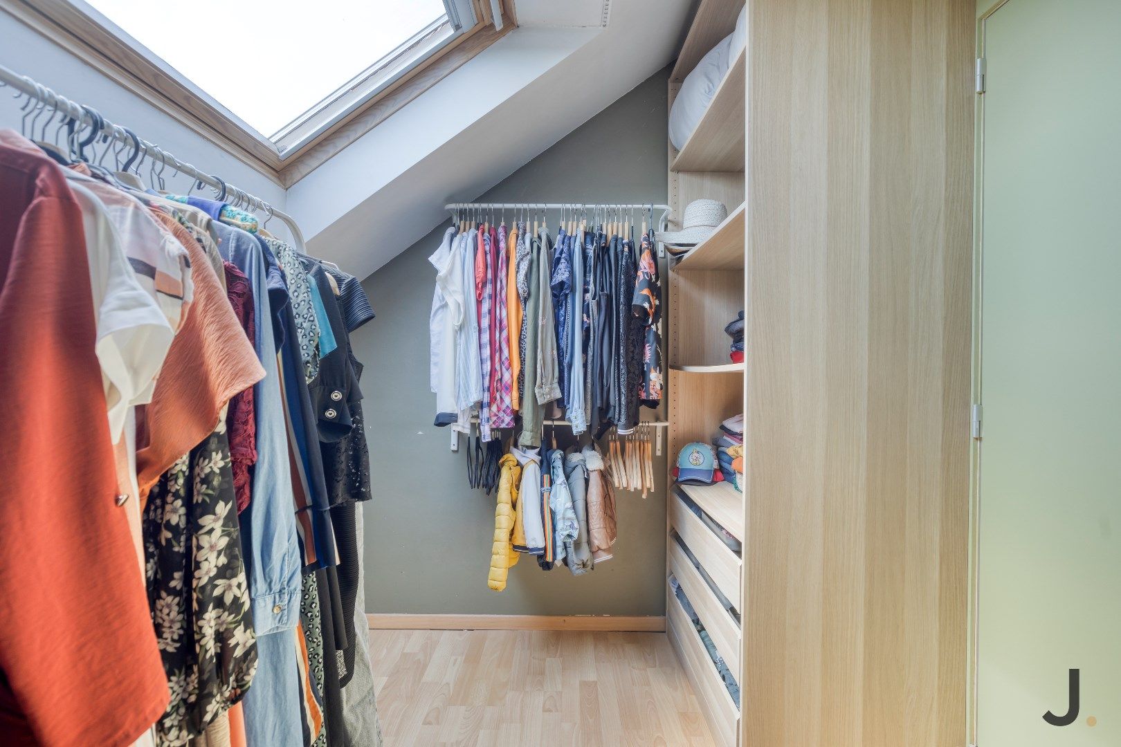Moderne, energiezuinige halfopen gezinswoning in Rekkem foto 20