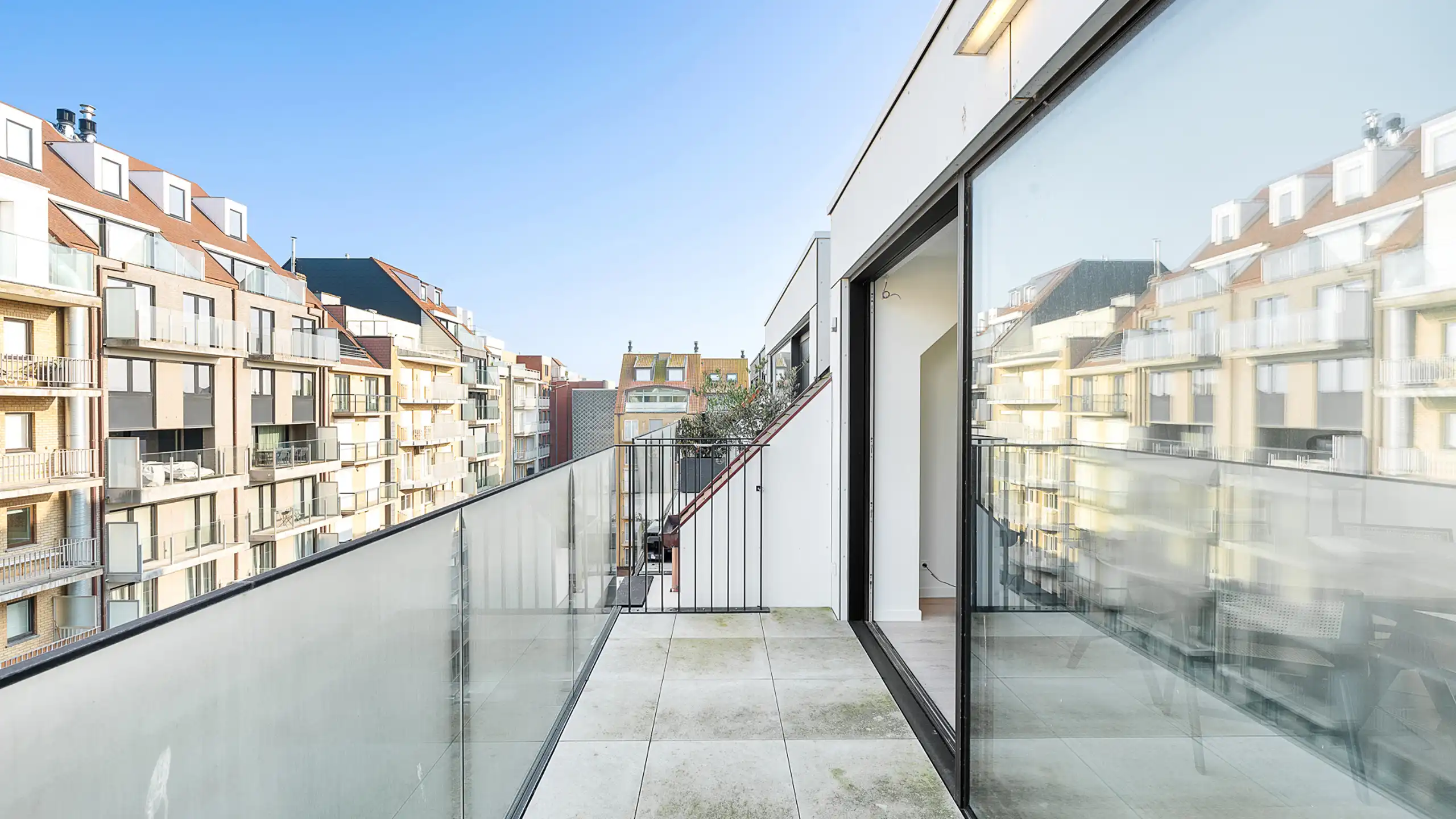 PENTHOUSE met zonnige terrassen nabij de Zeedijk... foto 16