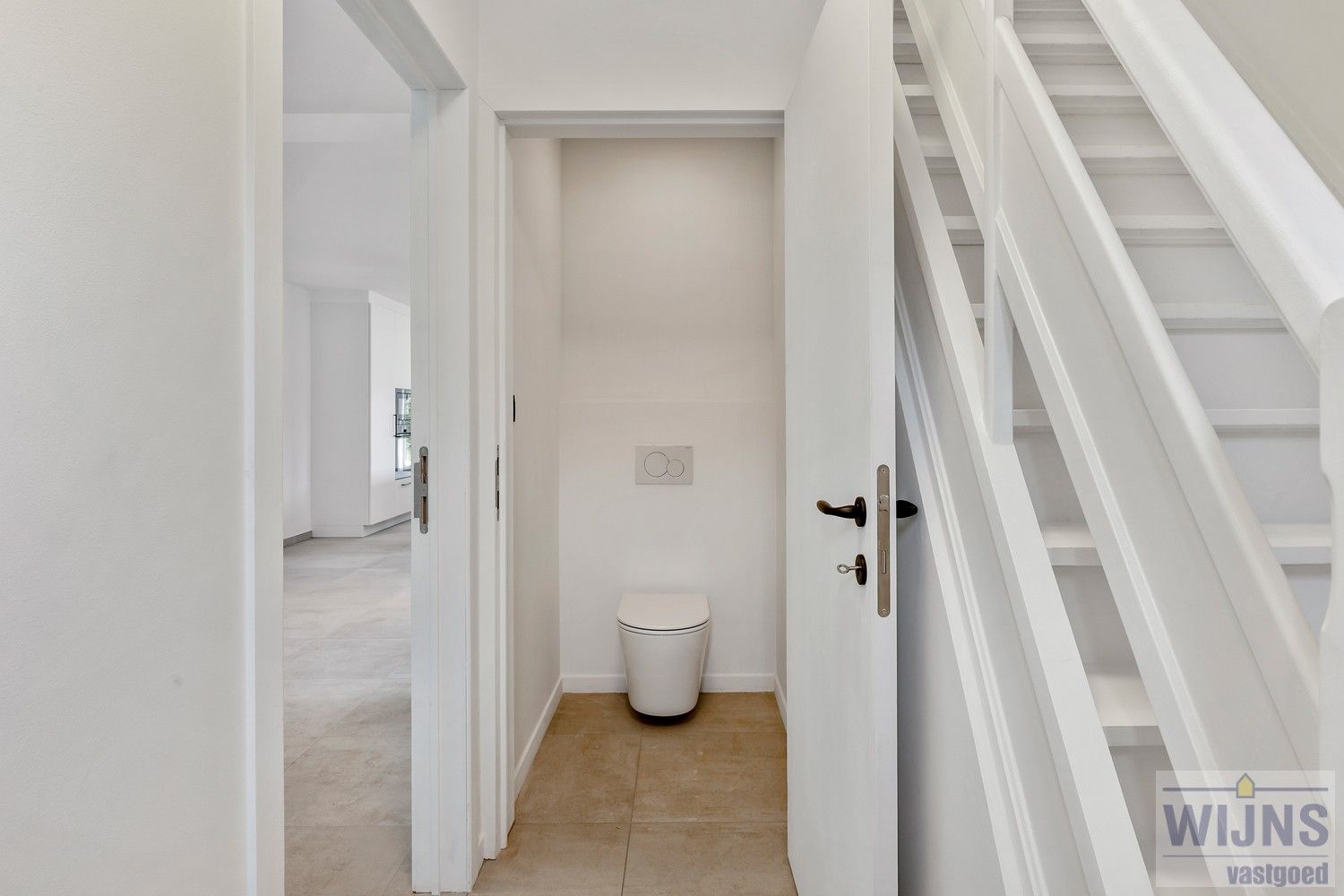 Prachtig gerenoveerde woning met 3 slpkm foto 5