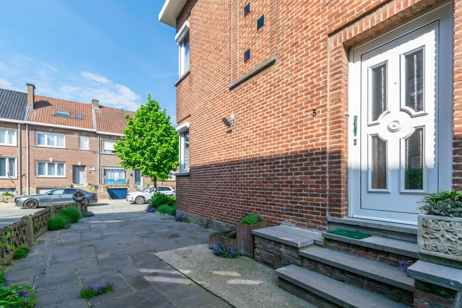WELGELEGEN WONING MET 2 SLP, BUREAU, INRICHTBARE ZOLDER! foto 4
