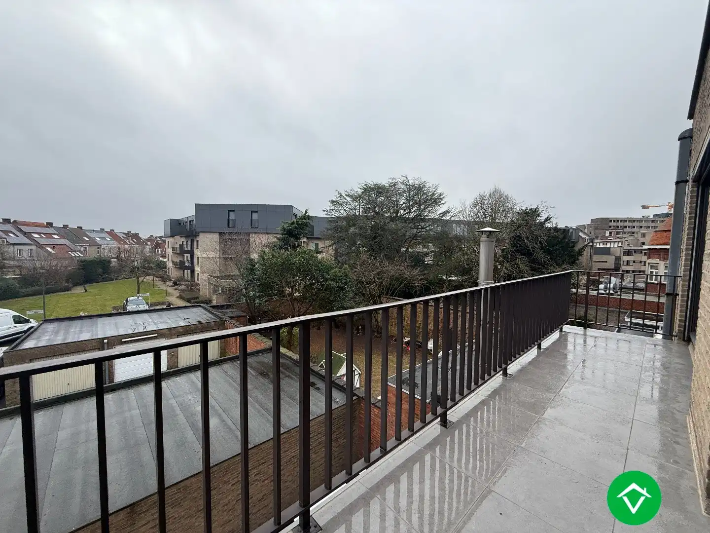 Ruim 2-slaapkamersappartement met garage in centrum Roeselare  foto 13