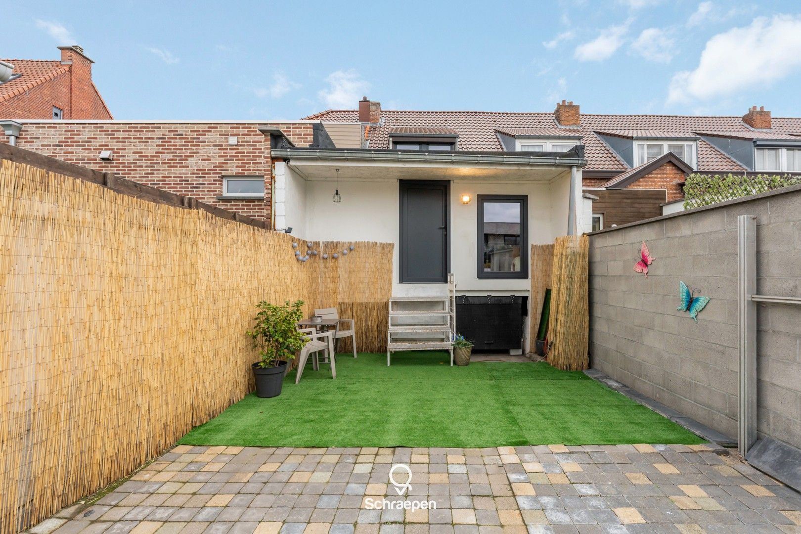 Charmante rijwoning met 2 slpks én stadstuintje nabij Genk-Centrum! foto 23
