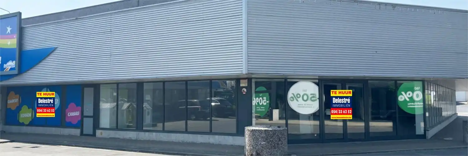TOPLOCATIE IN RETAIL PARK MAMMOET 3 ROESELARE foto {{pictureIndex}}