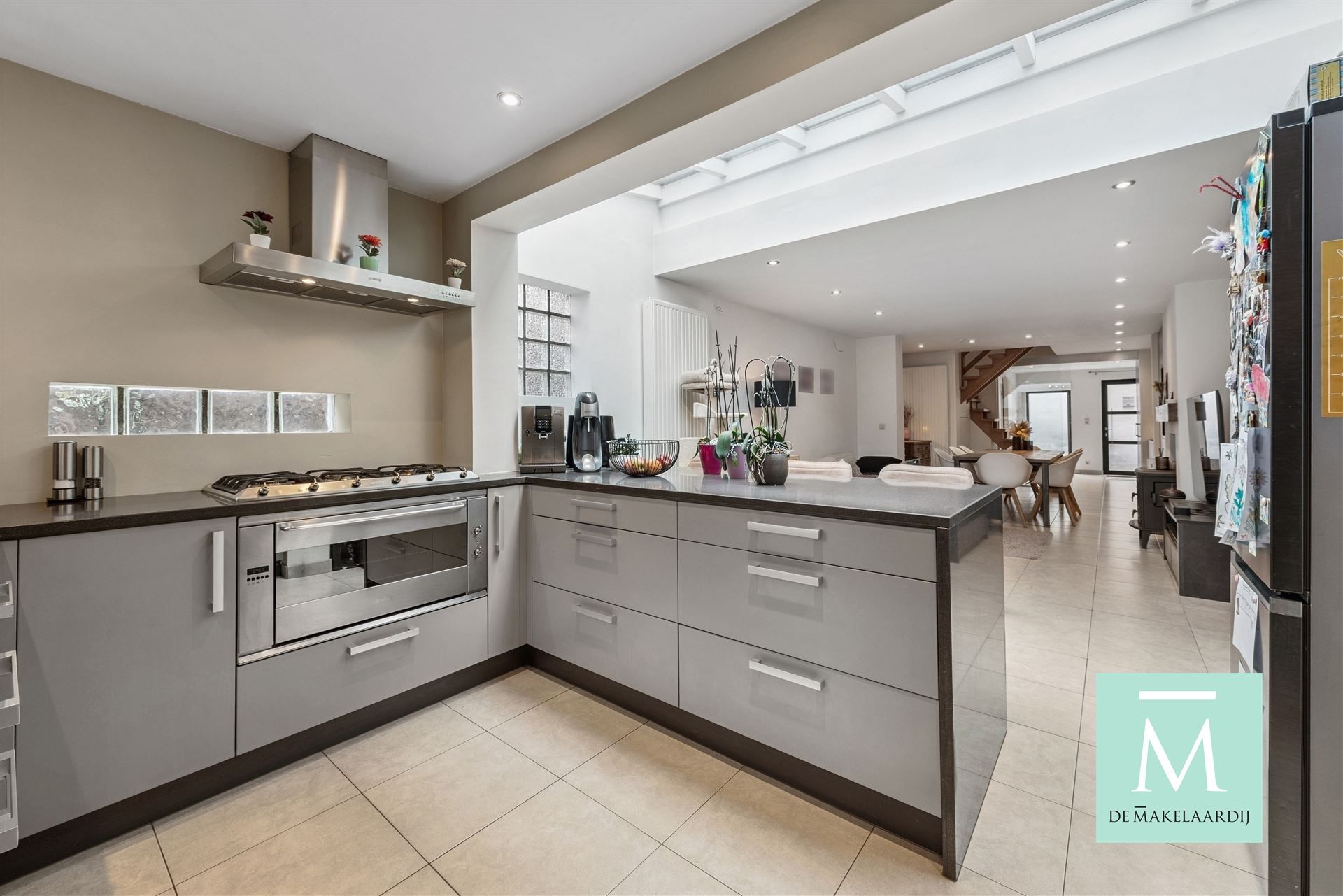 Instapklare woning met 3 Slaapkamers in SK-Wave foto 12
