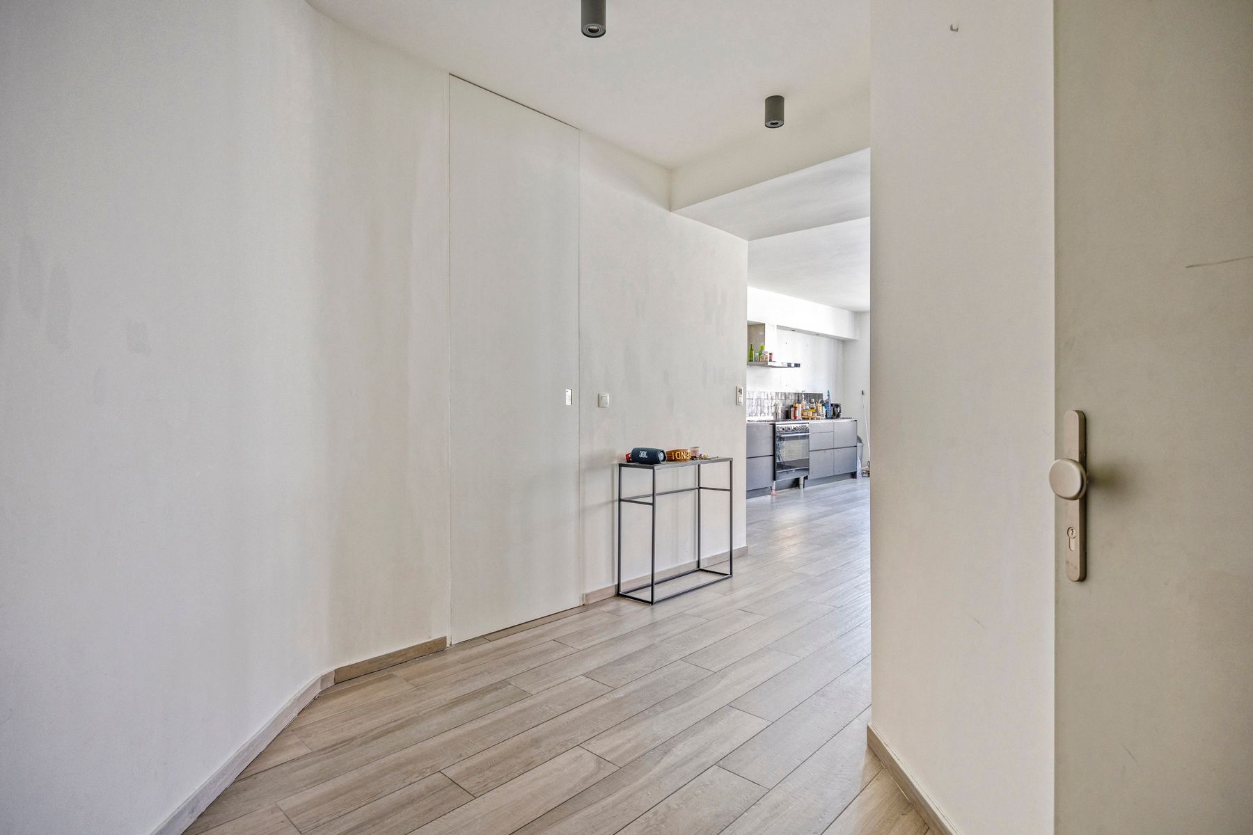 Recent 1 slaapkamer appartement met terras nabij Tour&Taxis foto 8