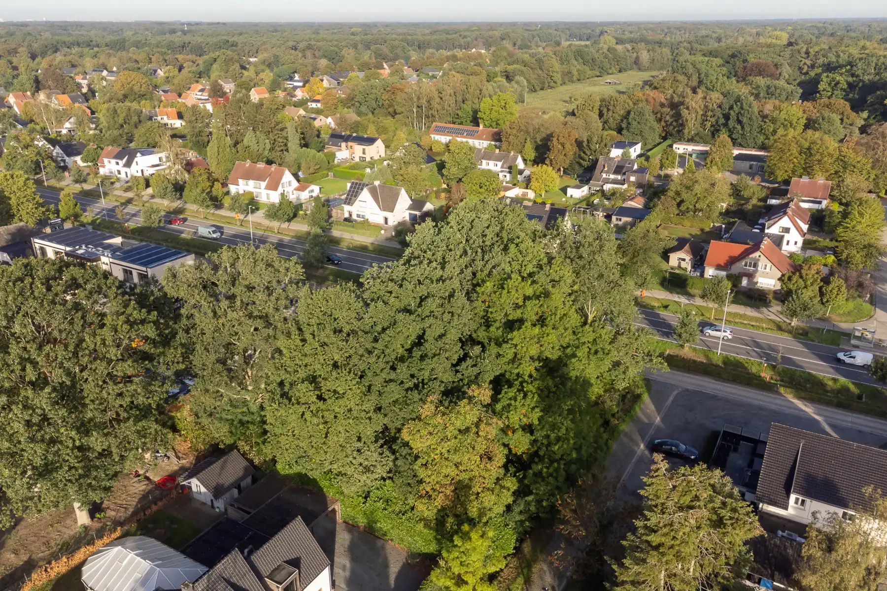 Goed gelegen projectgrond voor o.a. kantoren op 1760 m² foto 9