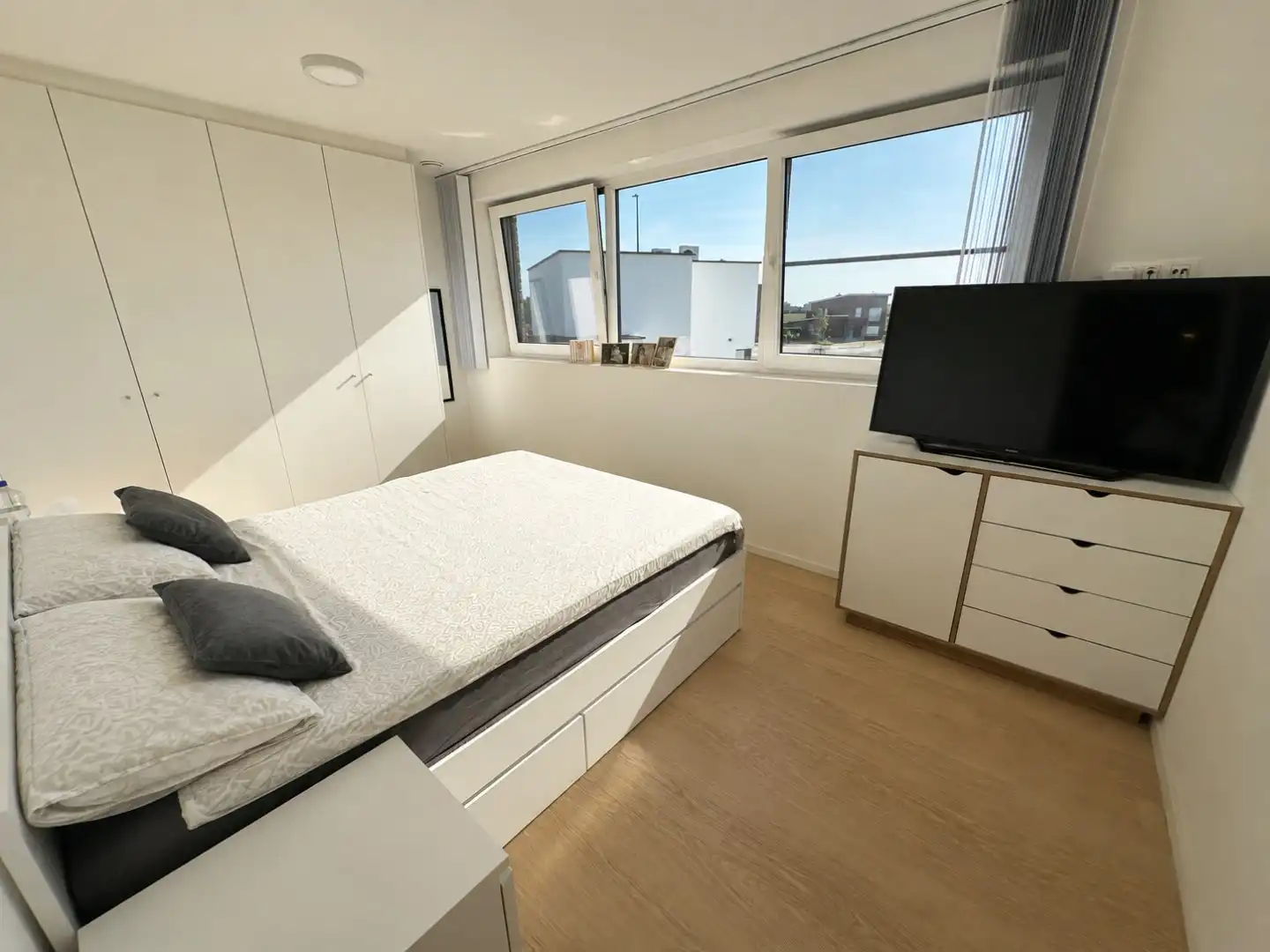 Hoogwaardig afgewerkte en energiezuinige woning, 3 slpk en tuin met landelijk zicht, Aartrijke. foto 22