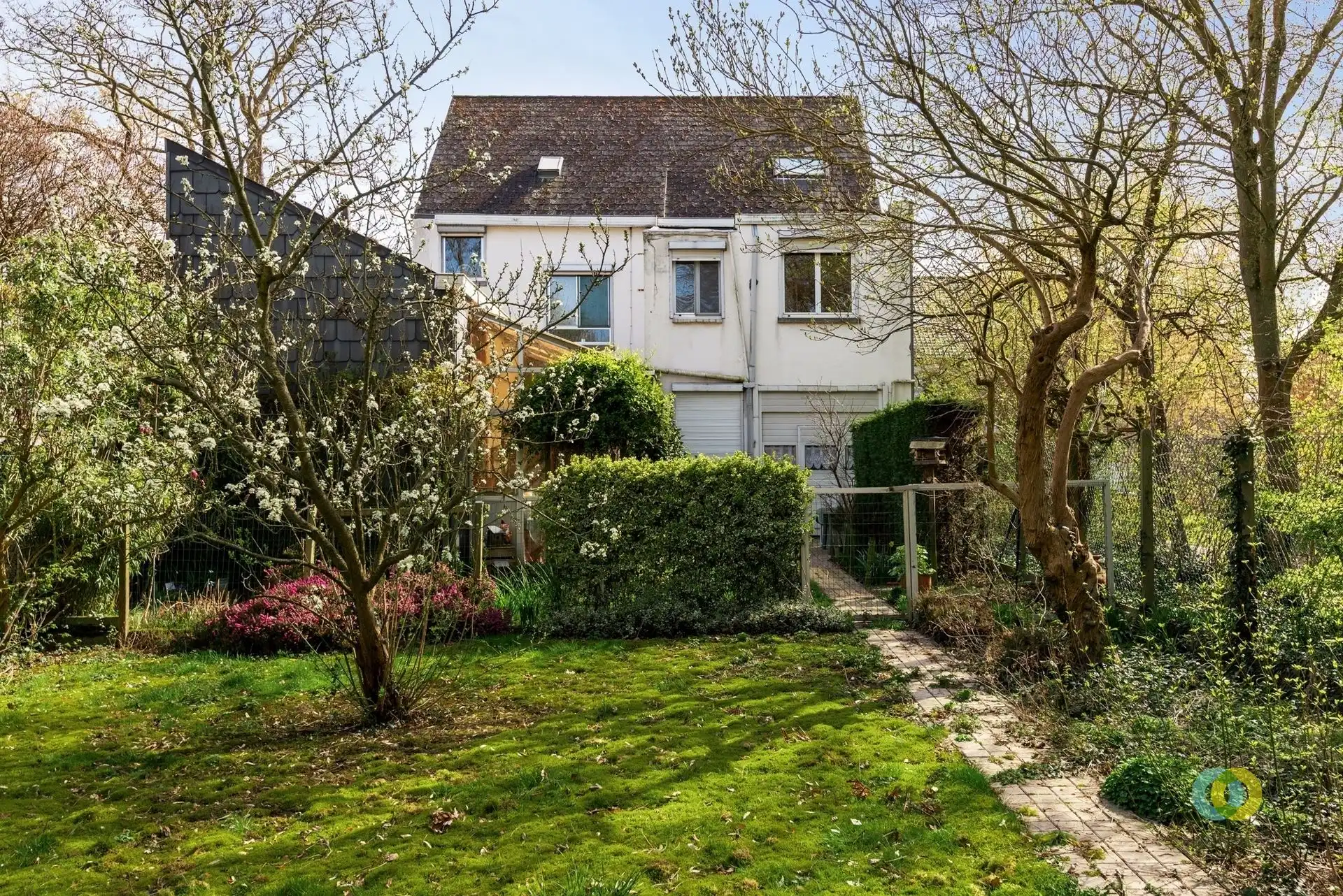 Twee woningen met potentieel  foto 9