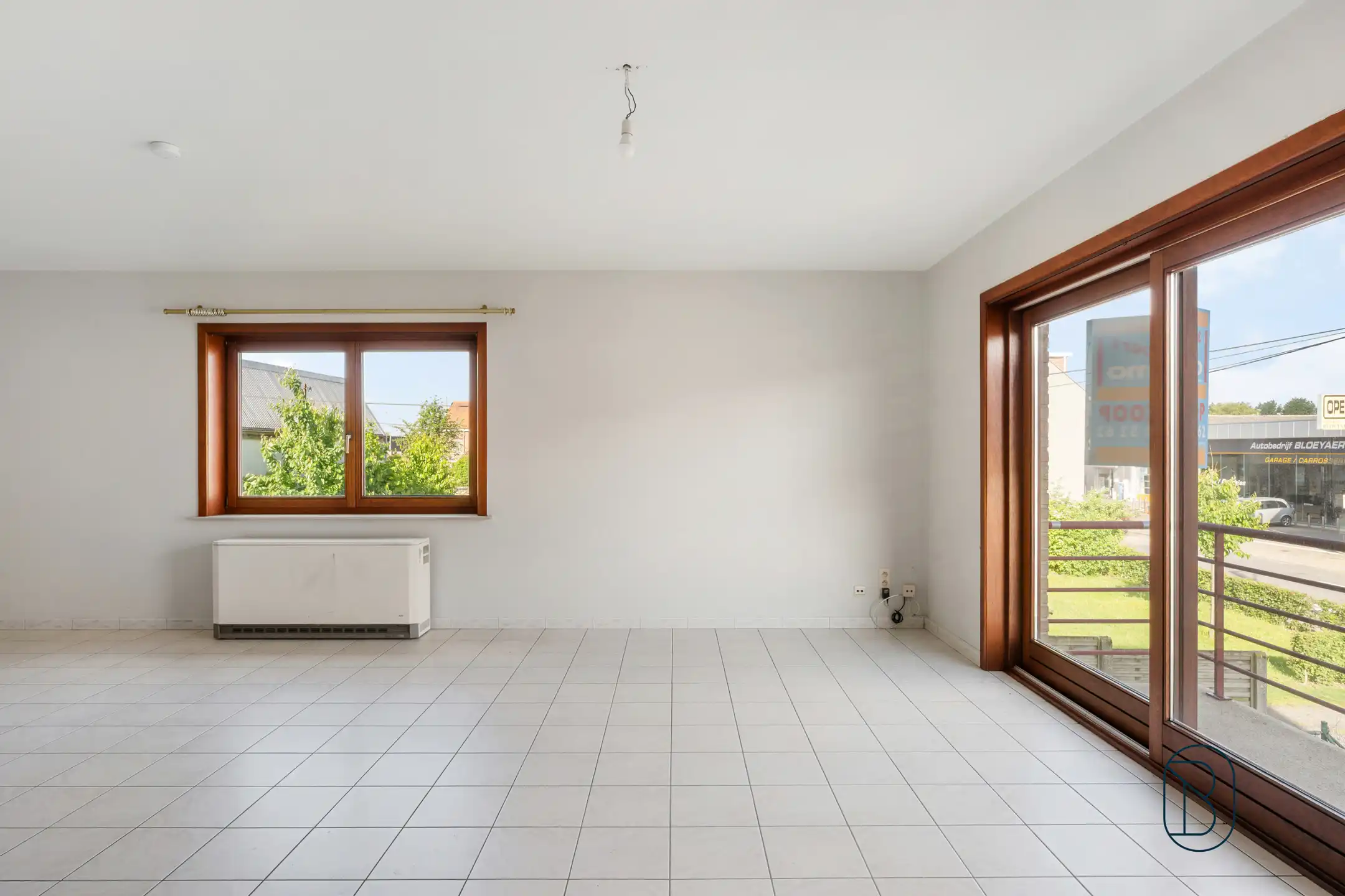 Instapklaar appartement met 2 slk en garage in Harelbeke foto 8
