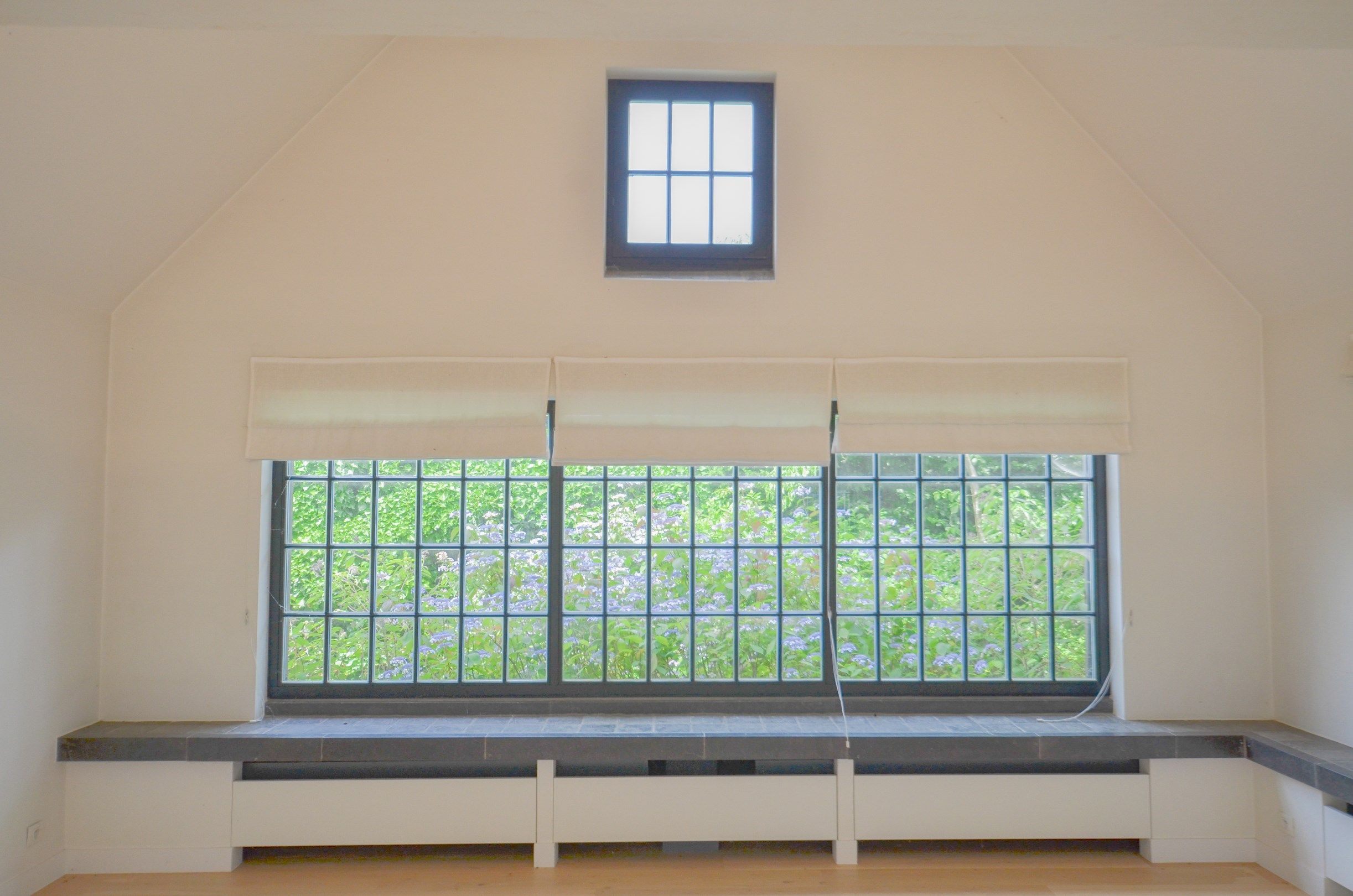 Exclusieve villa ,rustig gelegen op een perceel van 1628 m² nabij de Royal Zoute Tennis Club. foto 14