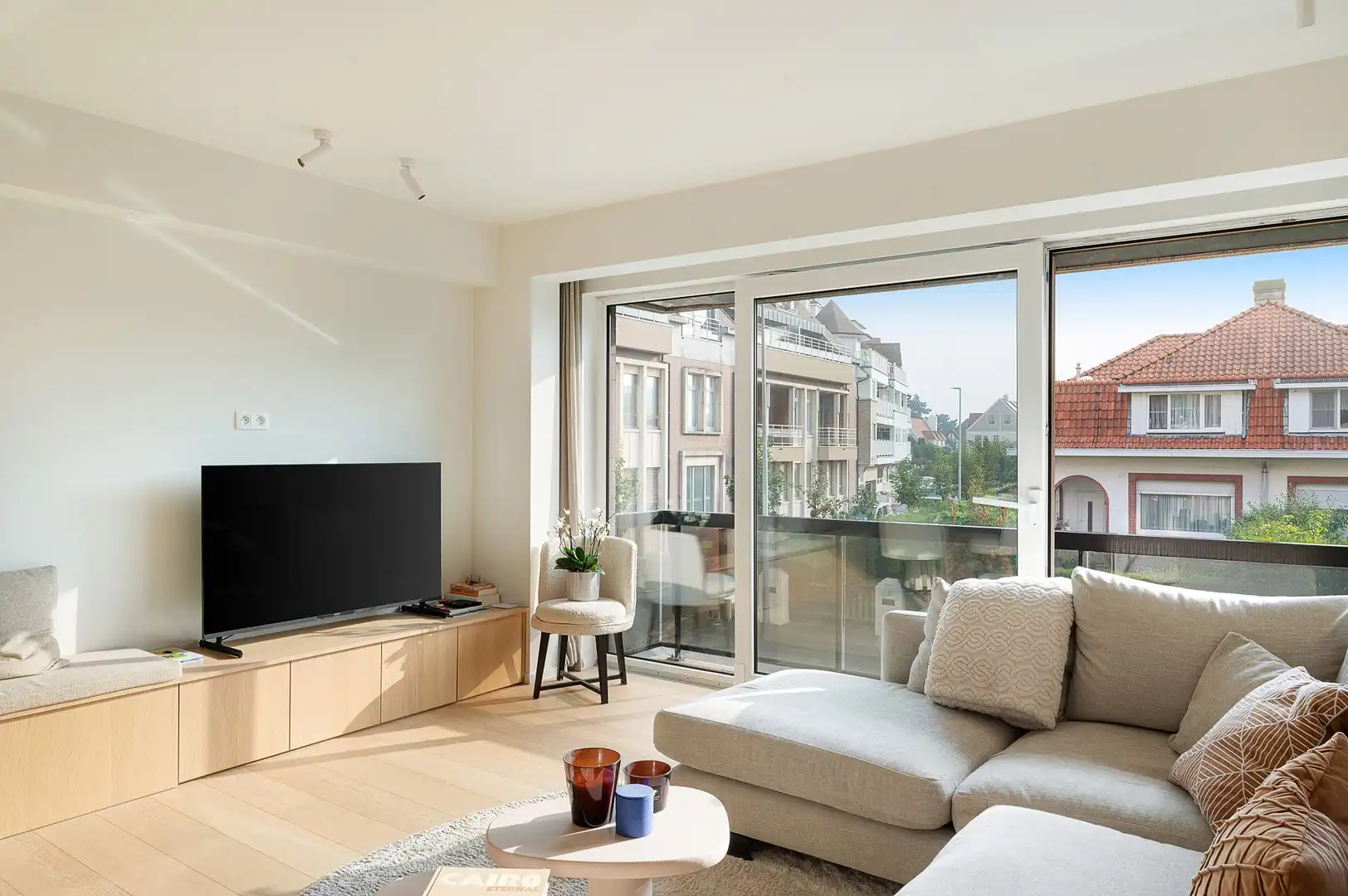 Mooi vernieuwd appartement met open uitzicht en 3 slaapkamers. foto 8