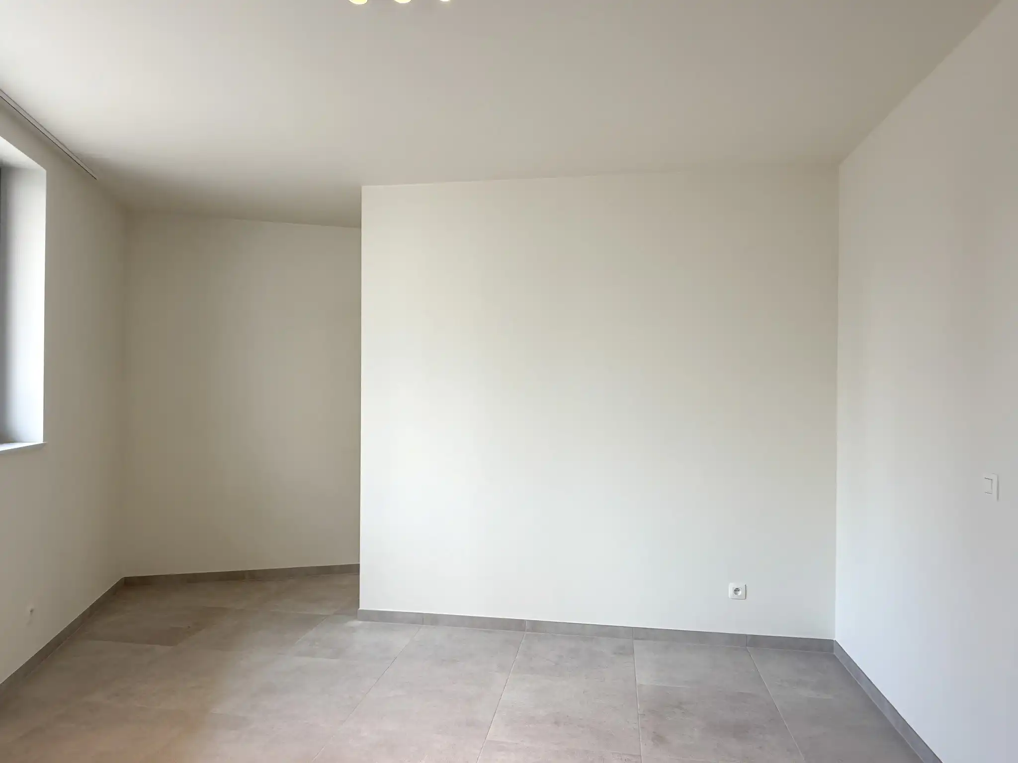 Gelijkvloers nieuwbouwappartement met terras en 1 slaapkamers foto 8