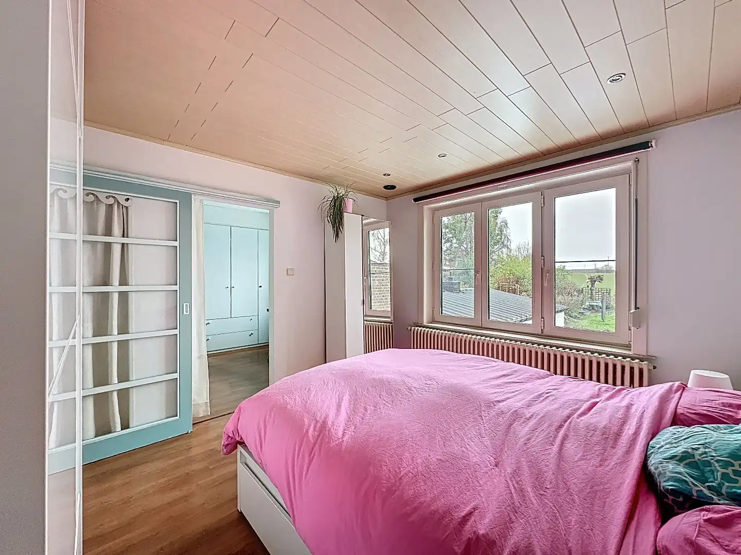 Instapklare gezinswoning met zonnige tuin in Tienen foto 21