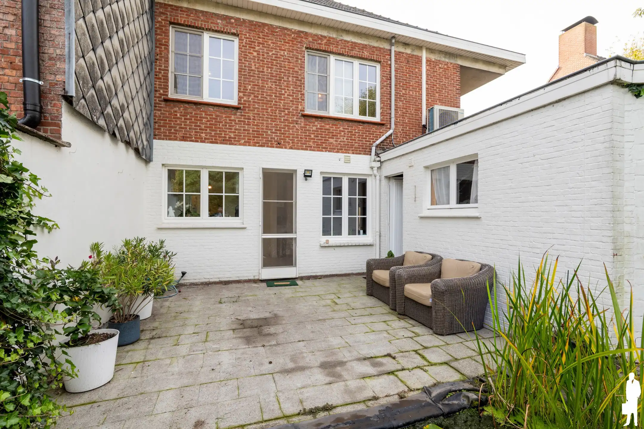 Karaktervolle gerenoveerde woning met 3 slaapkamers foto 18