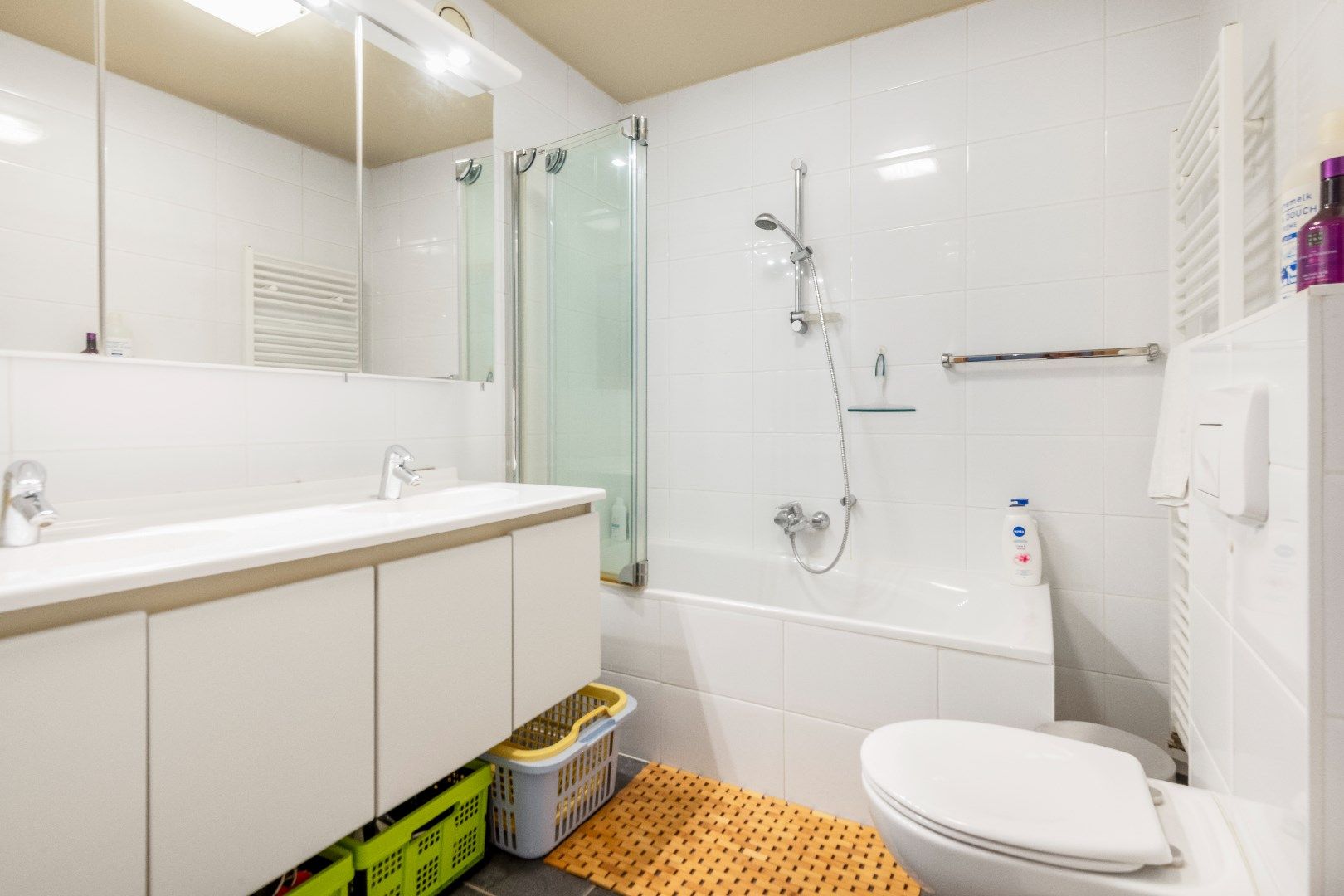 Aangenaam gemeubeld appartement gelegen in het centrum van Knokke. Inclusief inpandige tandemparking.  foto 9