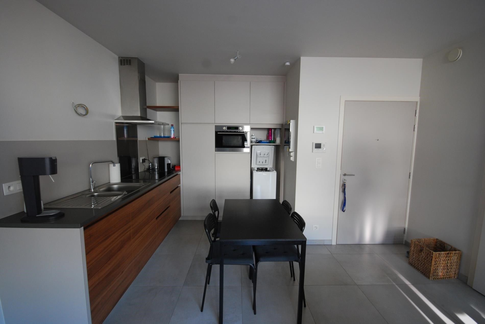 EENSLAAPKAMER STUDIO IN CENTRUM RUMBEKE foto 3