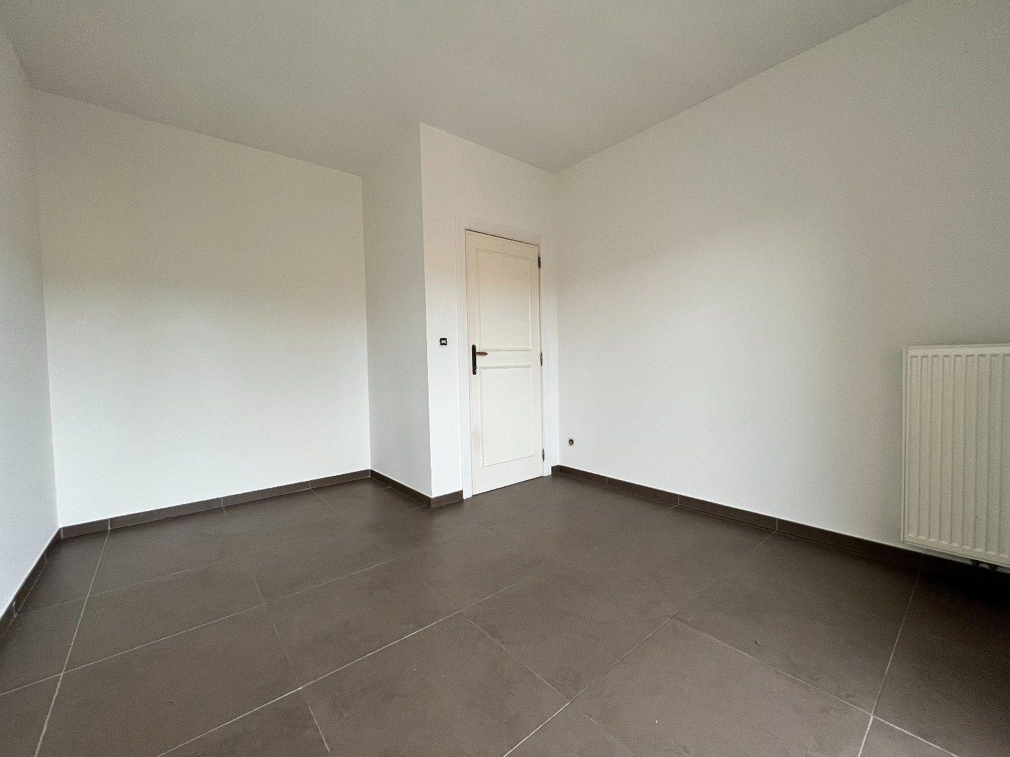 Hedendaags 2 slpk appartement met terras foto 13