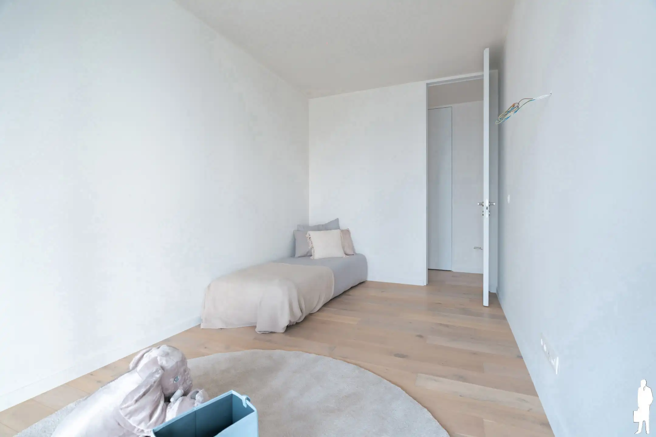 Prachtig nieuwbouwappartement onder registratierechten foto 17