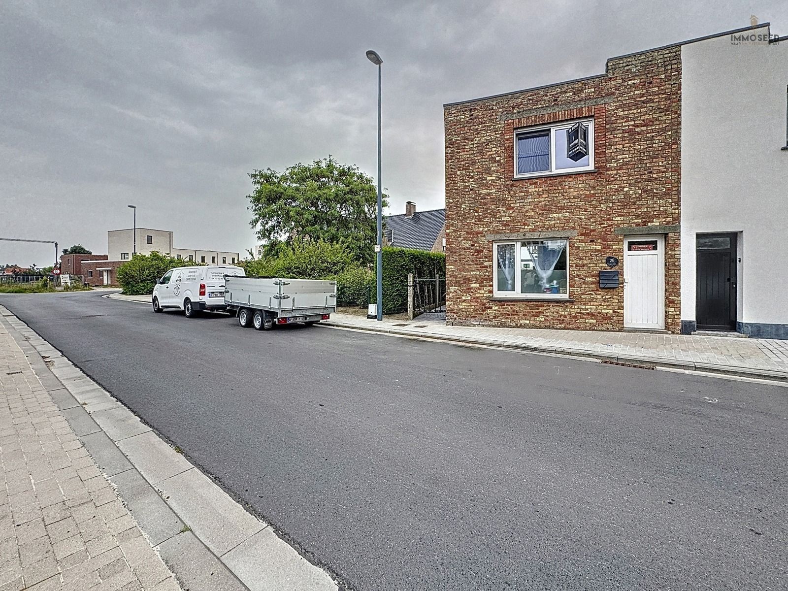 Gezellige halfopen woning met aangelegde tuin in Oudenburg foto 11