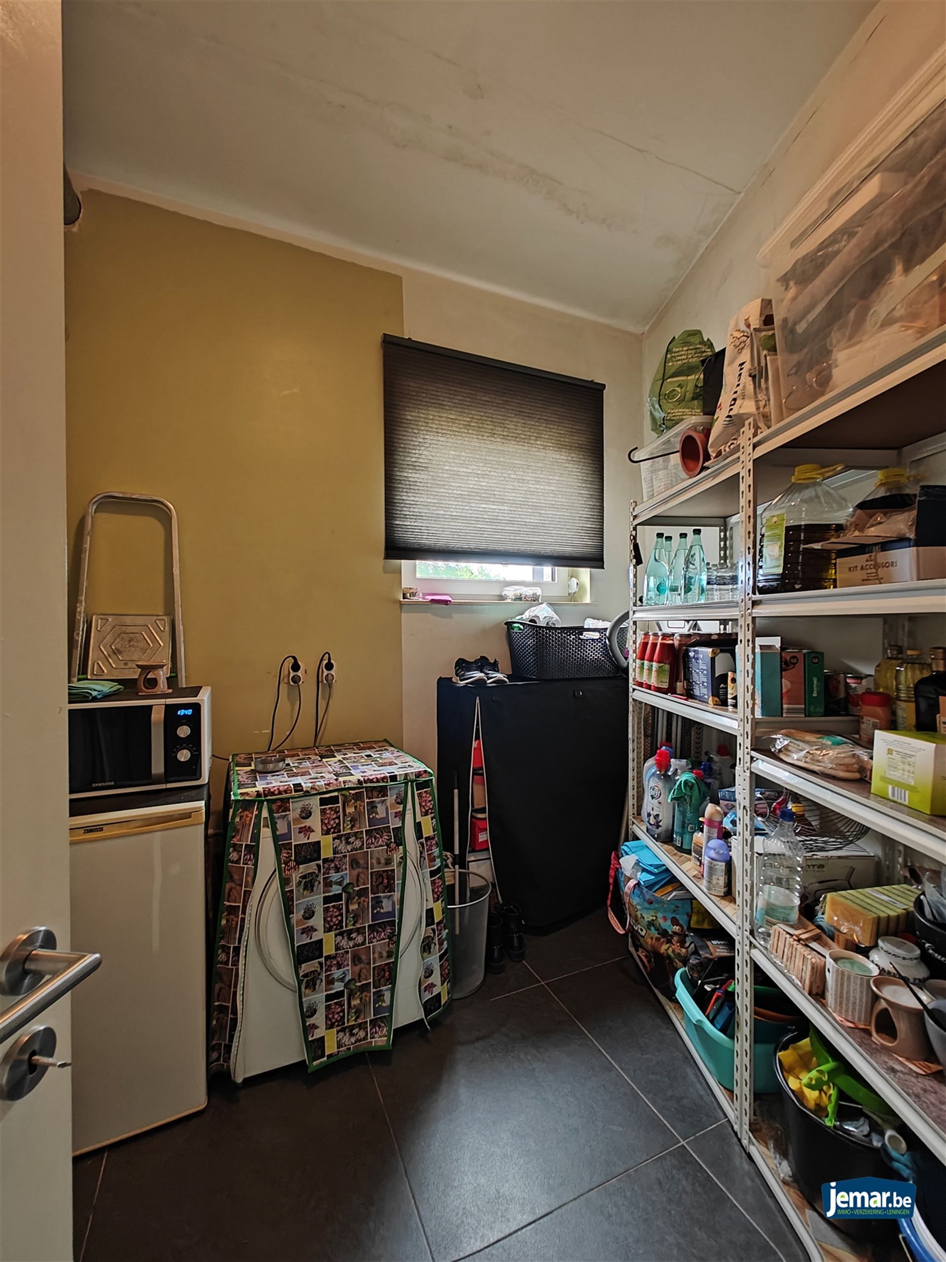 Handelspand verhuurd als gelijkvloers appartement met 3 slaapkamers  foto 9