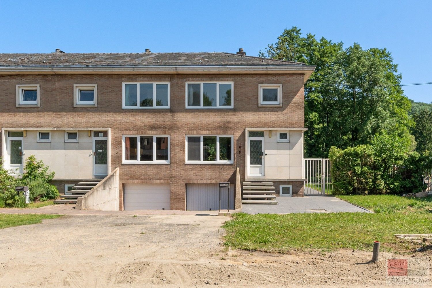 Halfvrijstaande woning uit 1969 op een perceel van 635m², woonopp. 154 m² foto 32