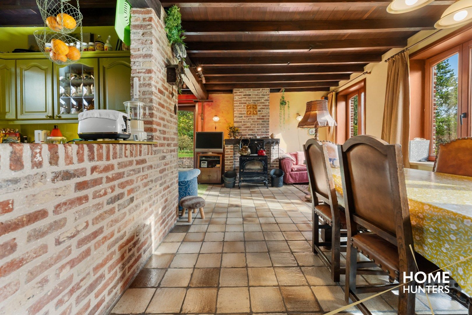 Te renoveren woning op royaal perceel van 4829m² in oase van groen en rust foto 16