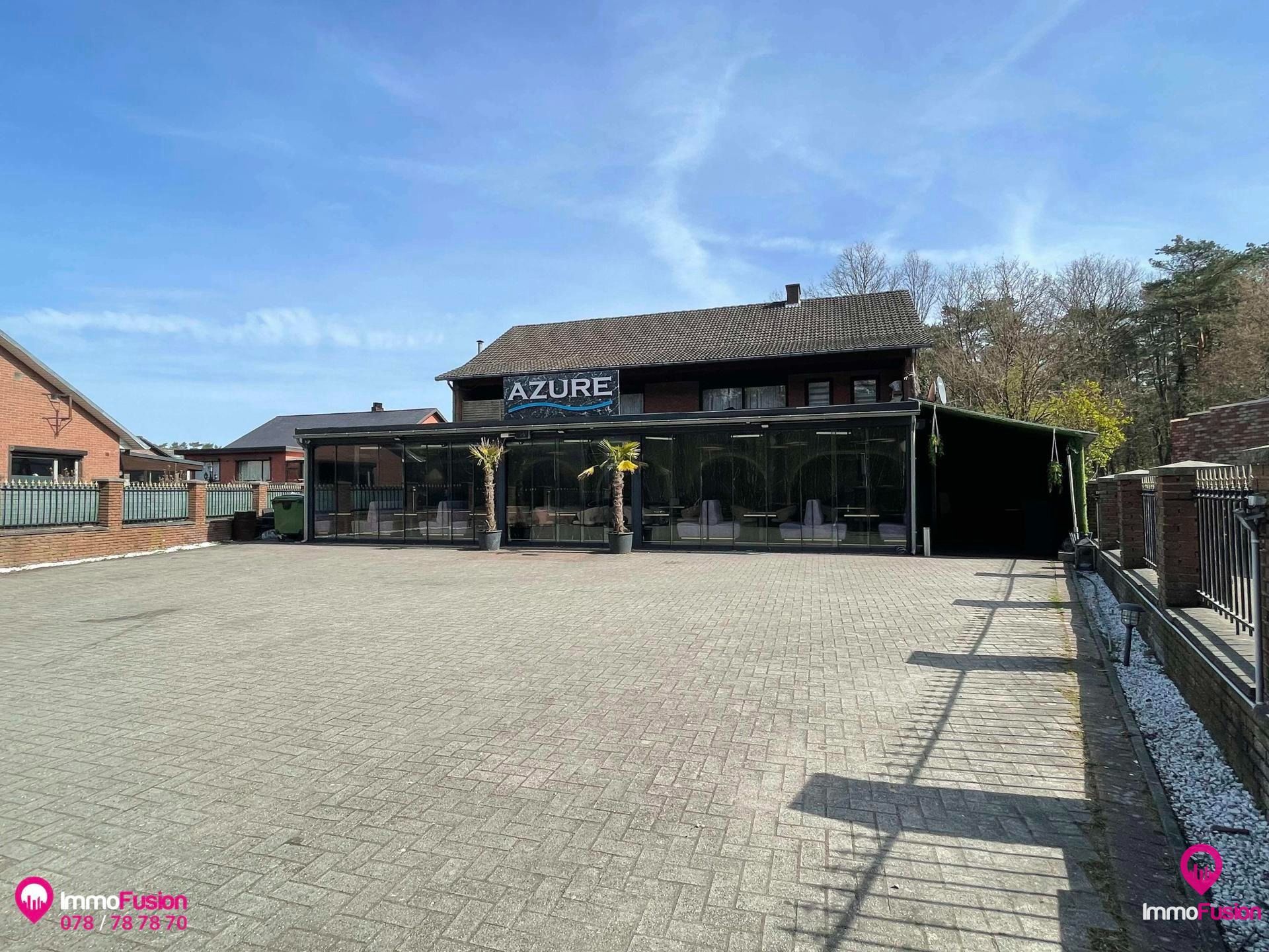 Riant handelspand met apart appartement + parking op toplocatie! foto 37