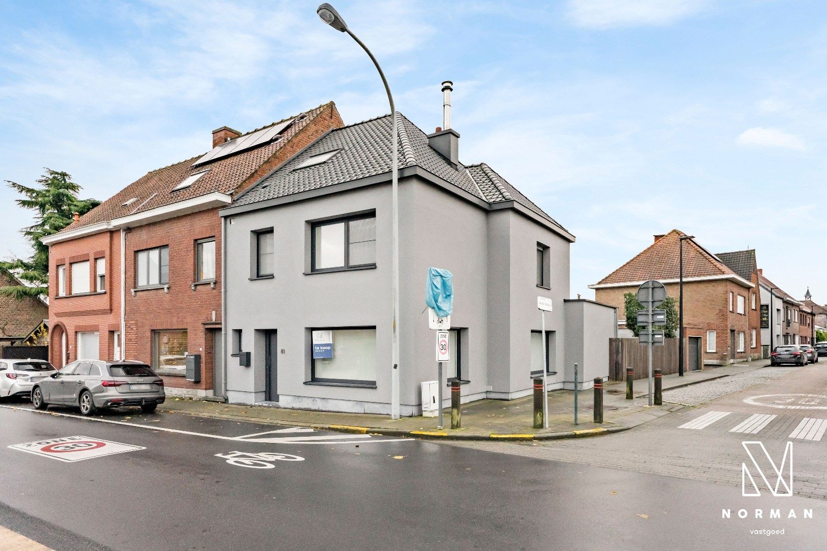 Prachtig gerenoveerde woning met 3/4 slks, tuin en garage in centrum Kuurne. foto 3